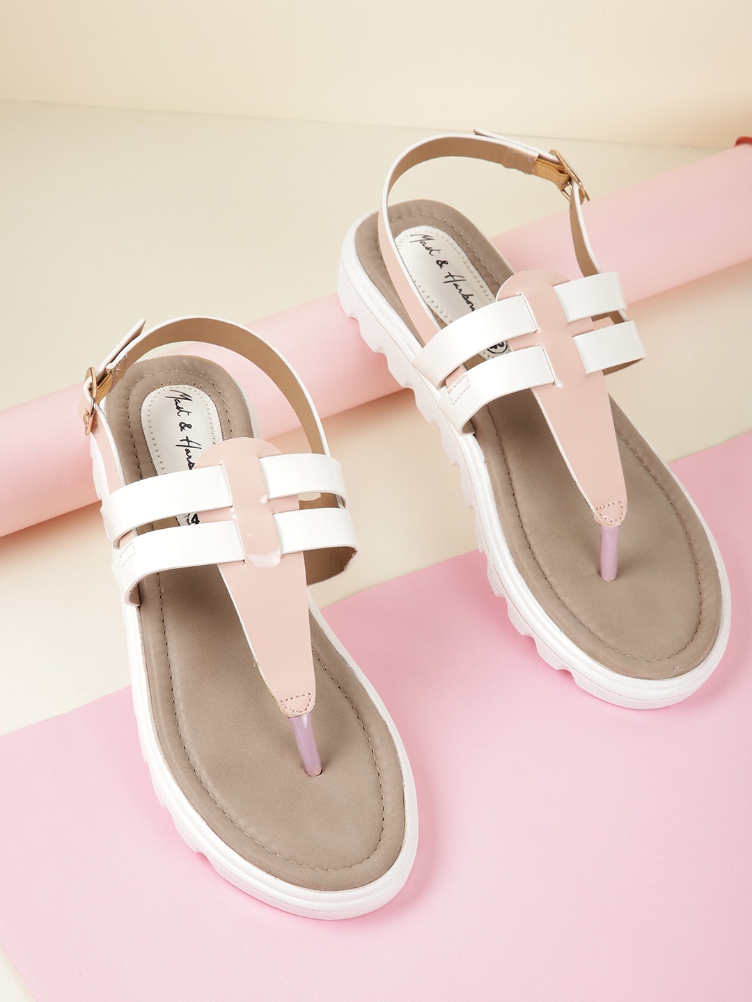 

Mast & Harbour Women White & Dusty Pink Flats