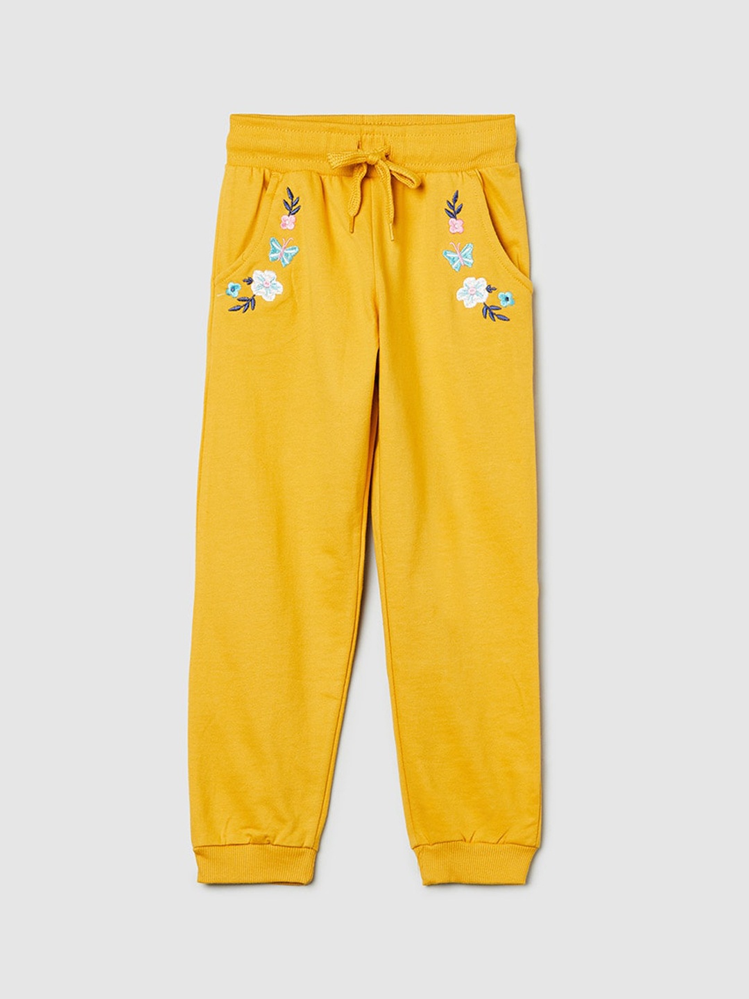 

max Girls Yellow Solid Pure Cotton Joggers