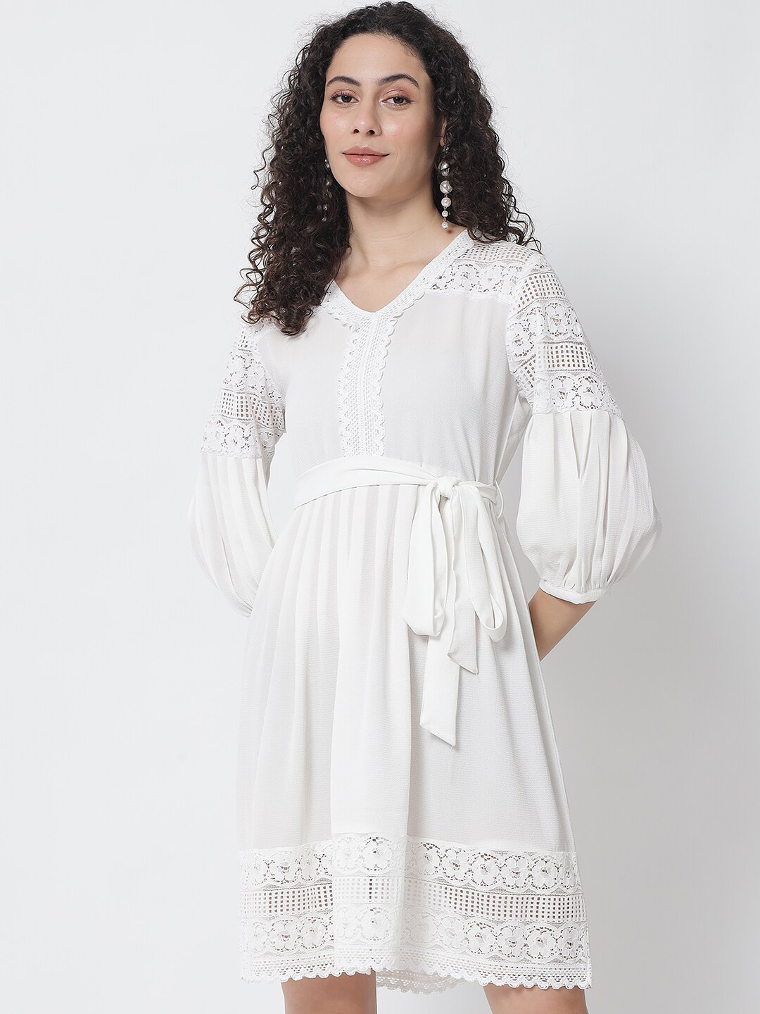 

Tulsattva Off White Lace Crepe Dress