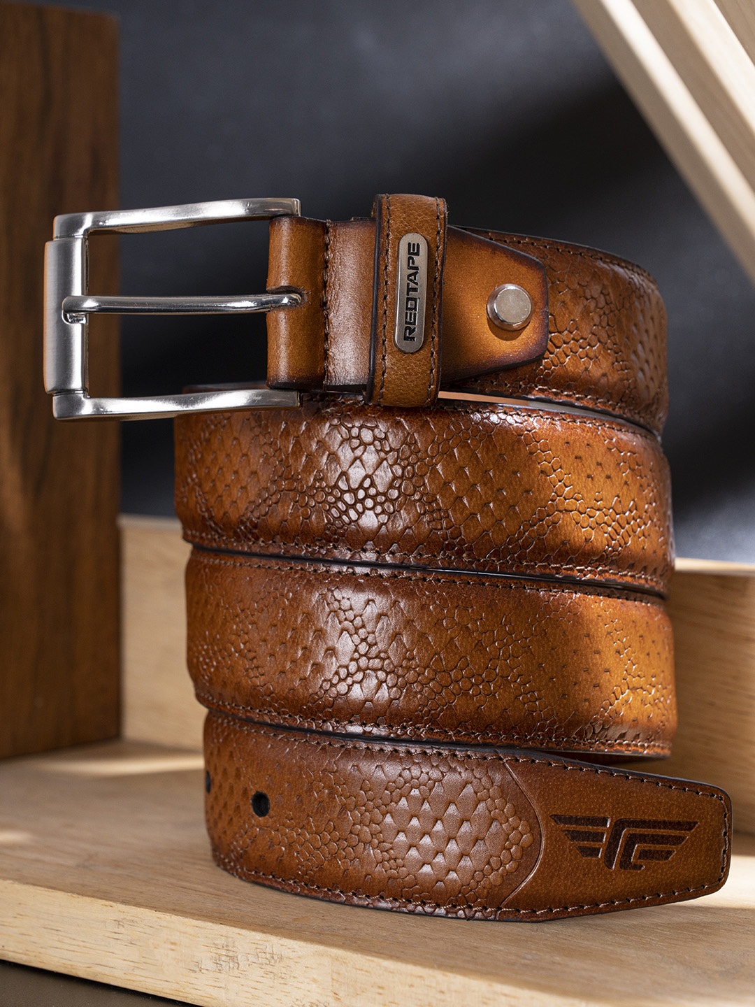 

Red Tape Men Tan Brown Textured Leather Formal Belt