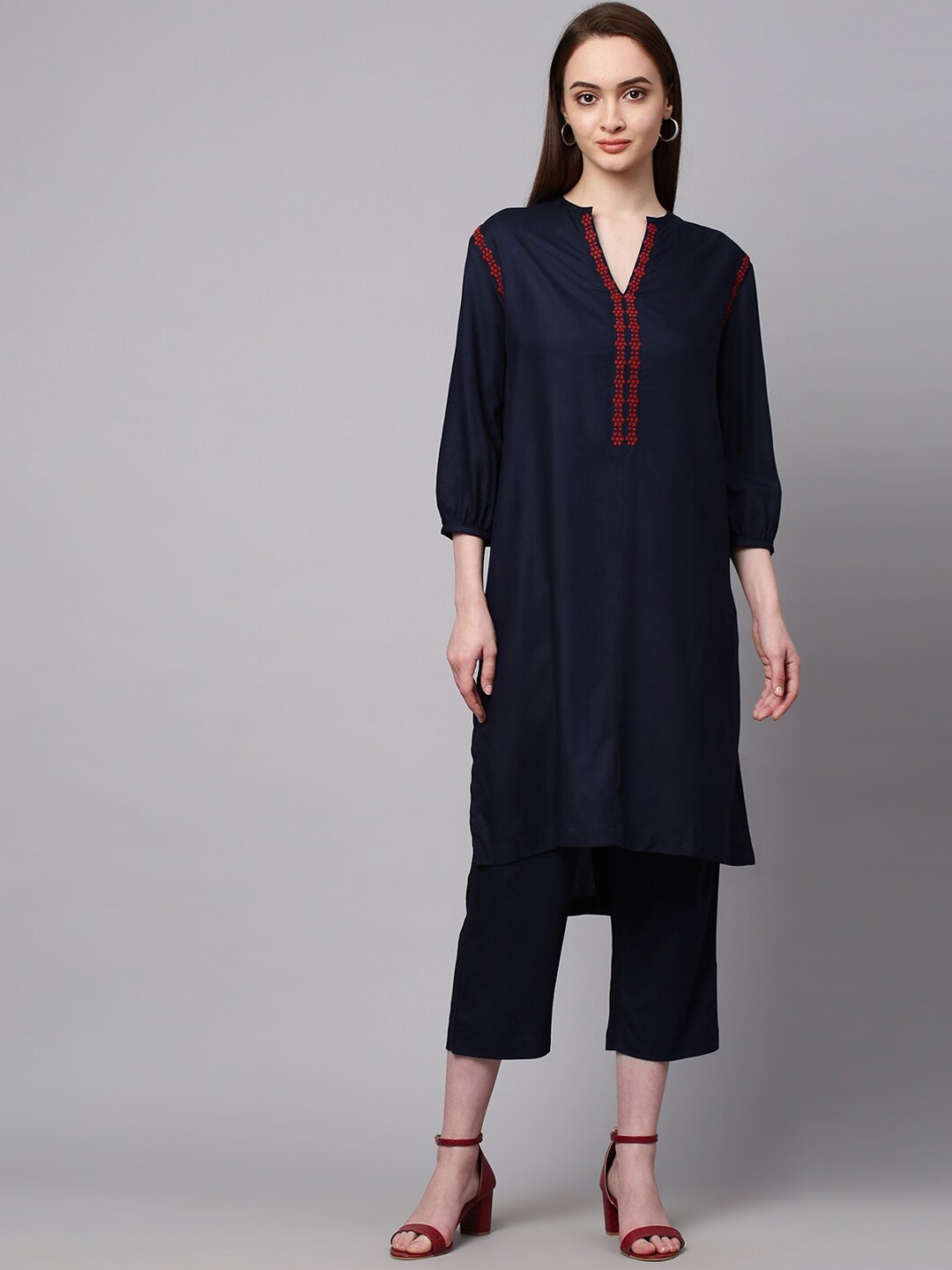 

Modern Indian by CHEMISTRY Women Navy Blue Floral Yoke Design Kurti with Trousers