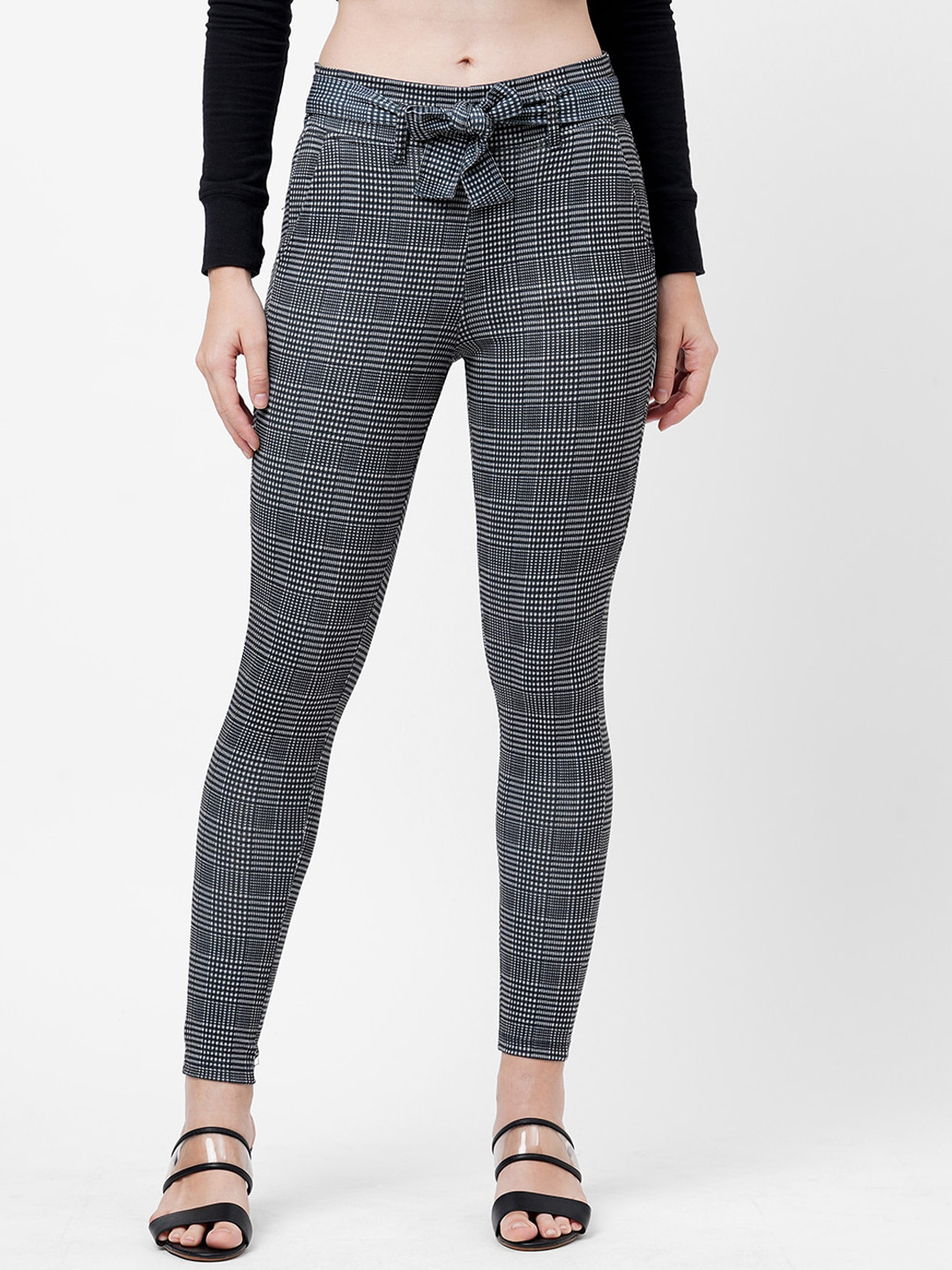 

Kraus Jeans Women Black Checked Skinny Fit High-Rise Trousers