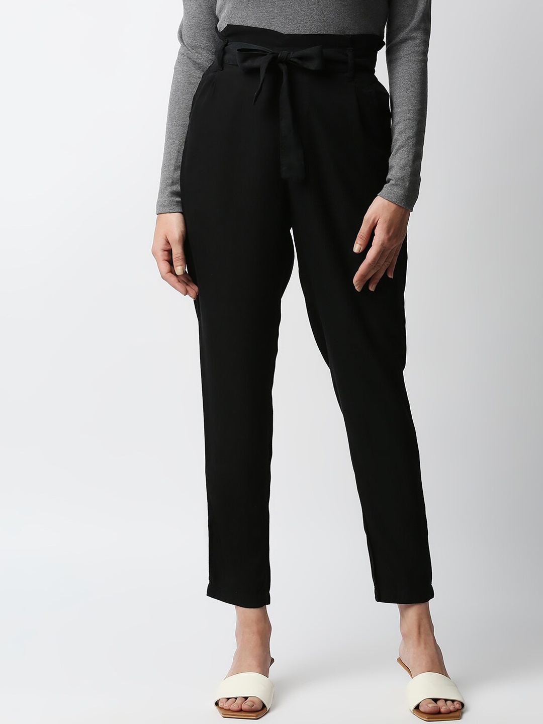 

Kraus Jeans Women Black Loose Fit High-Rise Trousers