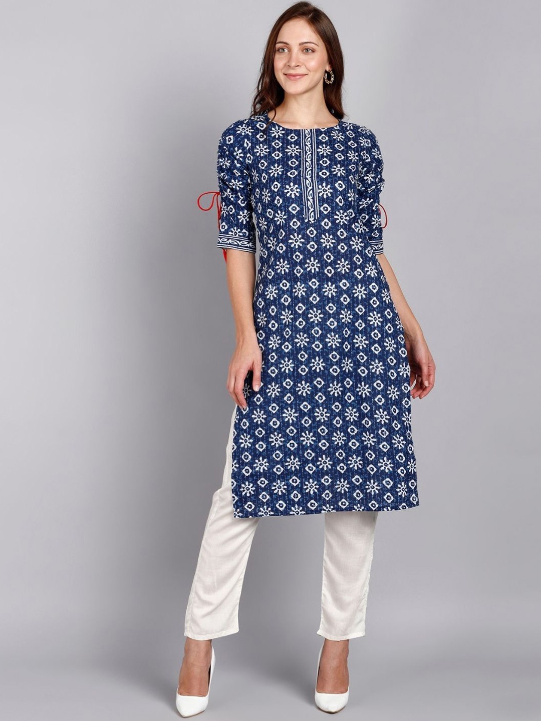 

VEDANA Women Blue Geometric Printed Kurta