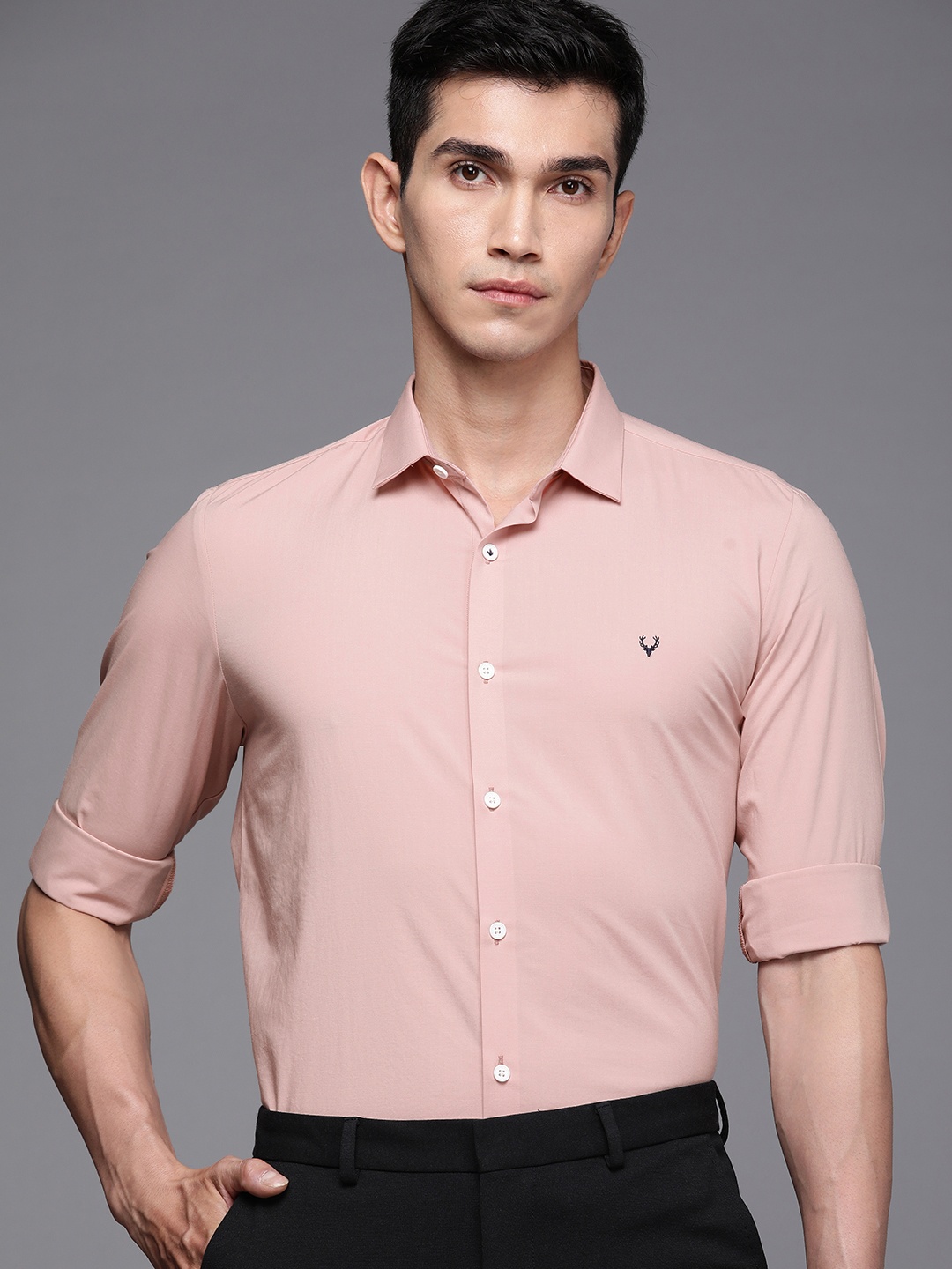 

Allen Solly Men Pink Solid Modern Slim Fit Semiformal Shirt