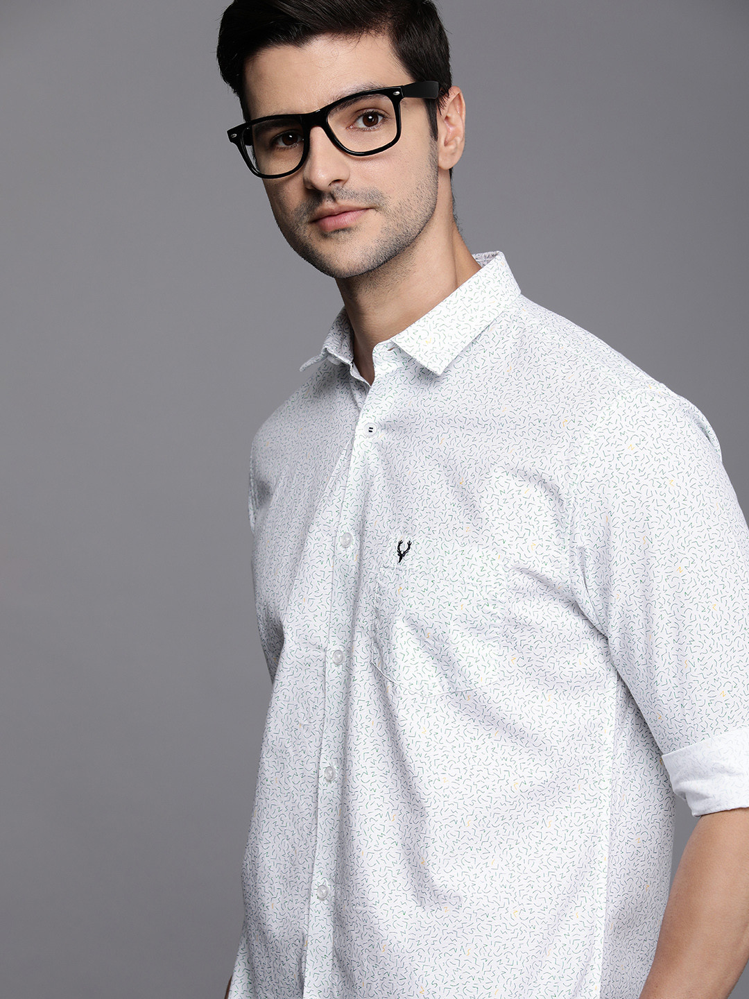 

Allen Solly Men White & Blue Sport Fit Printed Pure Cotton Casual Shirt