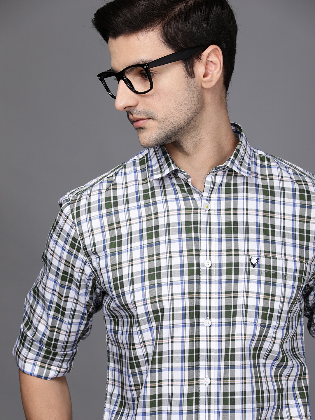 

Allen Solly Men Olive Green & White Sport Fit Checked Pure Cotton Casual Shirt