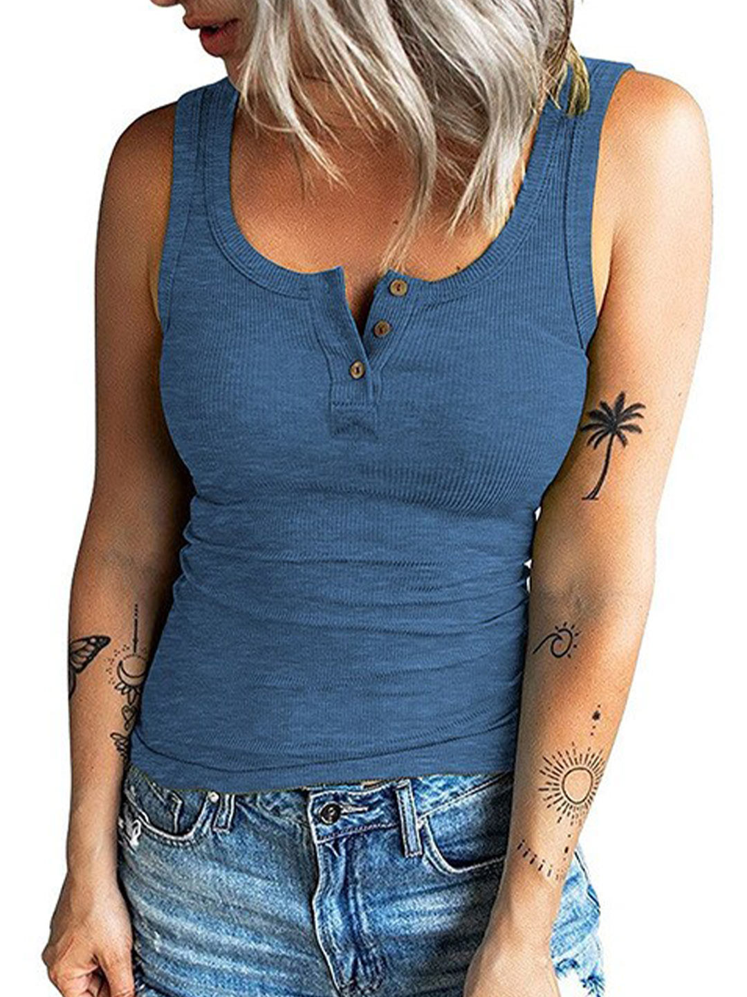 

La Aimee Blue Solid Fitted Top