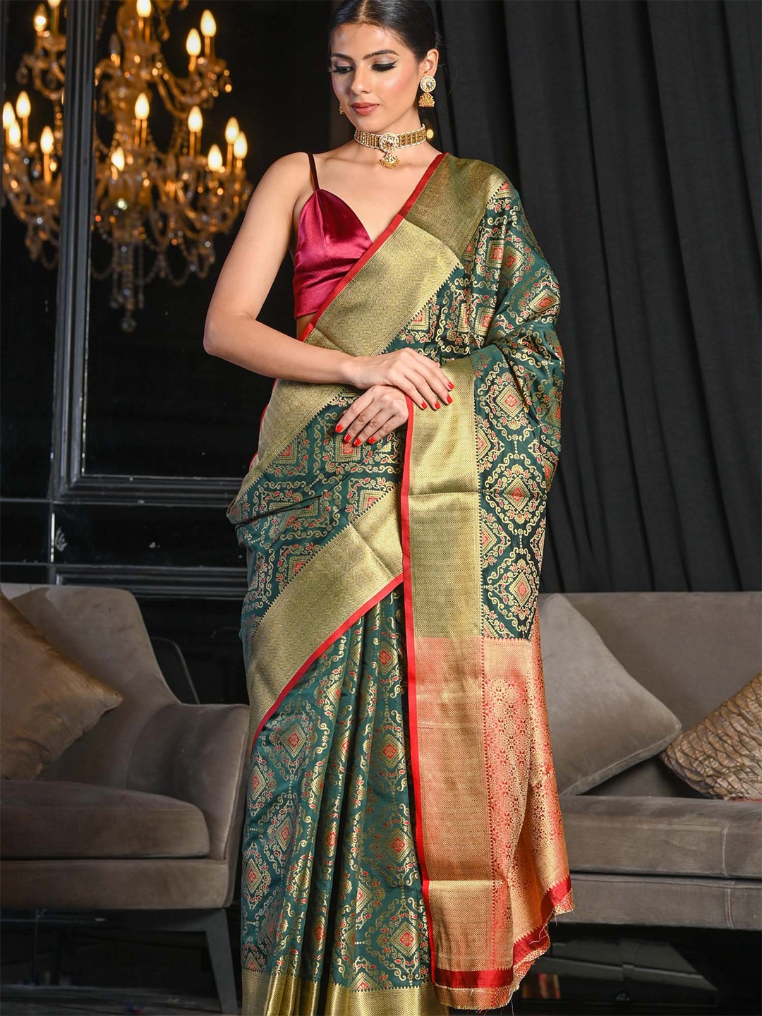 

BEATITUDE Green & Red Woven Design Zari Silk Blend Patola Saree