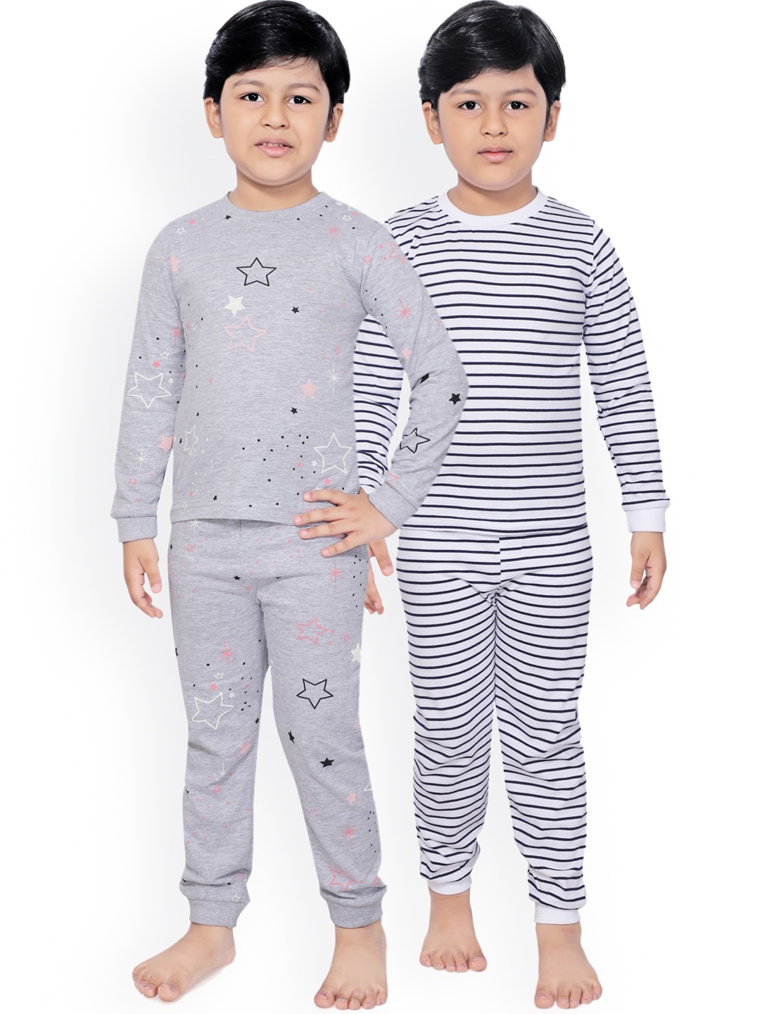 

RIKIDOOS Boys Set of 2 White & Black Printed Night suit