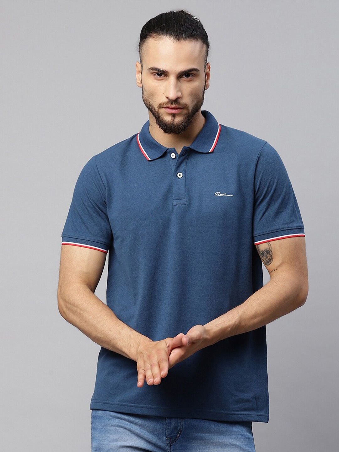 

Rodamo Men Blue Polo Collar Applique T-shirt