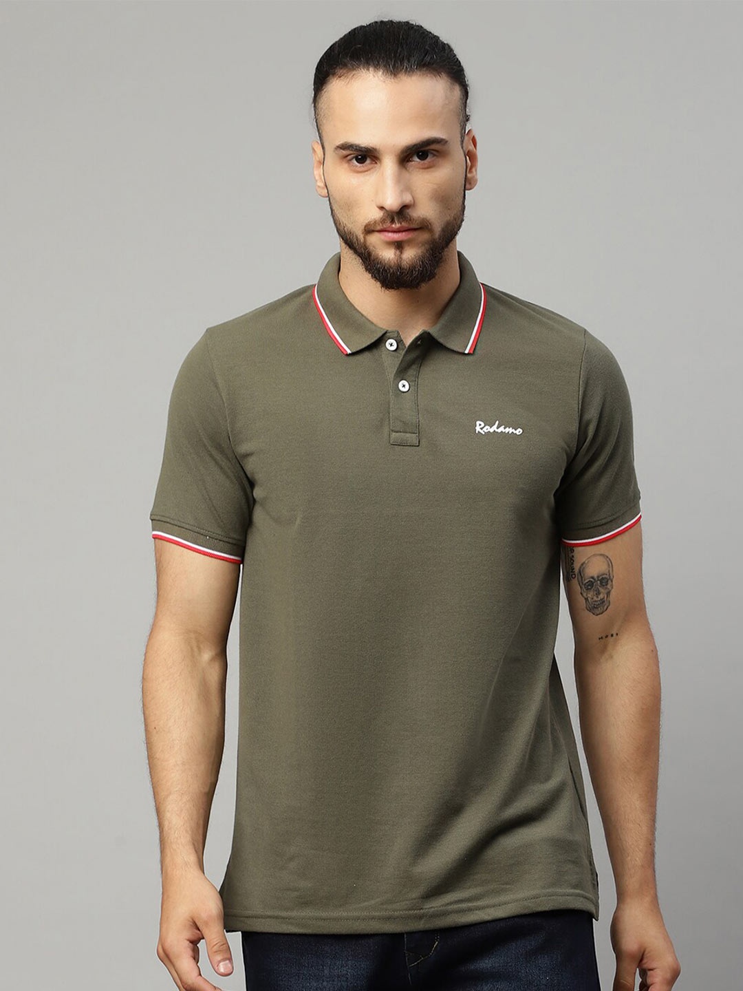 

Rodamo Men Olive Green Polo Collar T-shirt