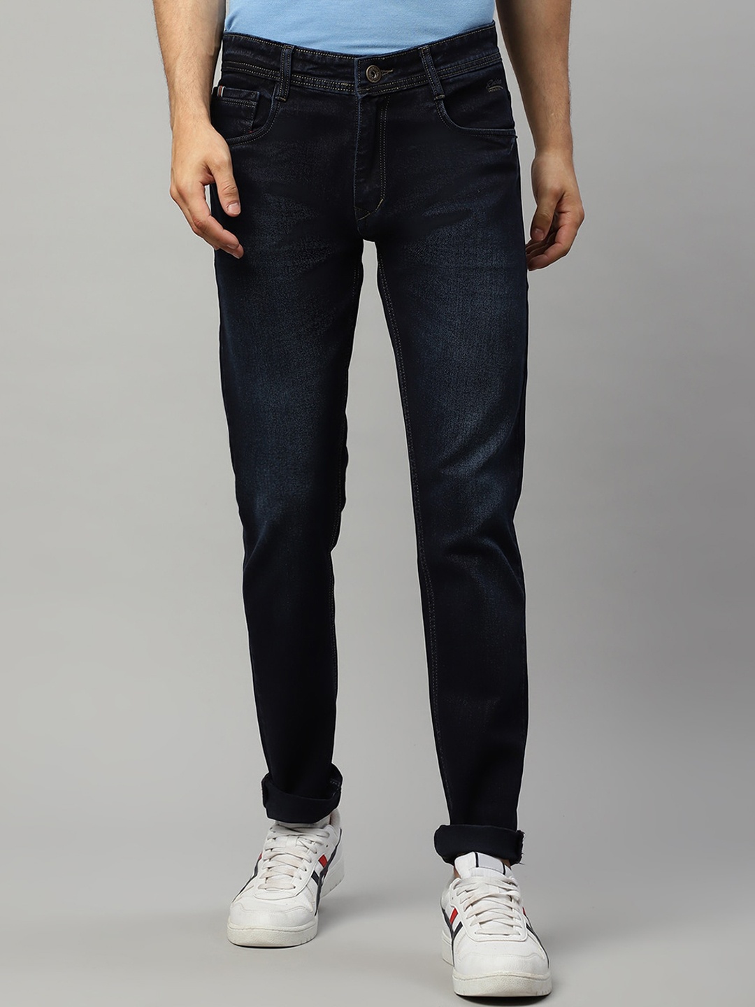 

Rodamo Men Blue Slim Fit Light Fade Stretchable Jeans