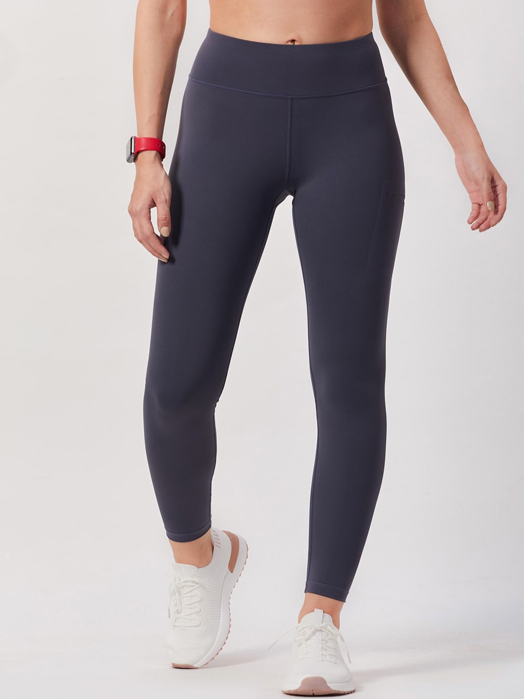

SEEQ Women Grey Solid Tights