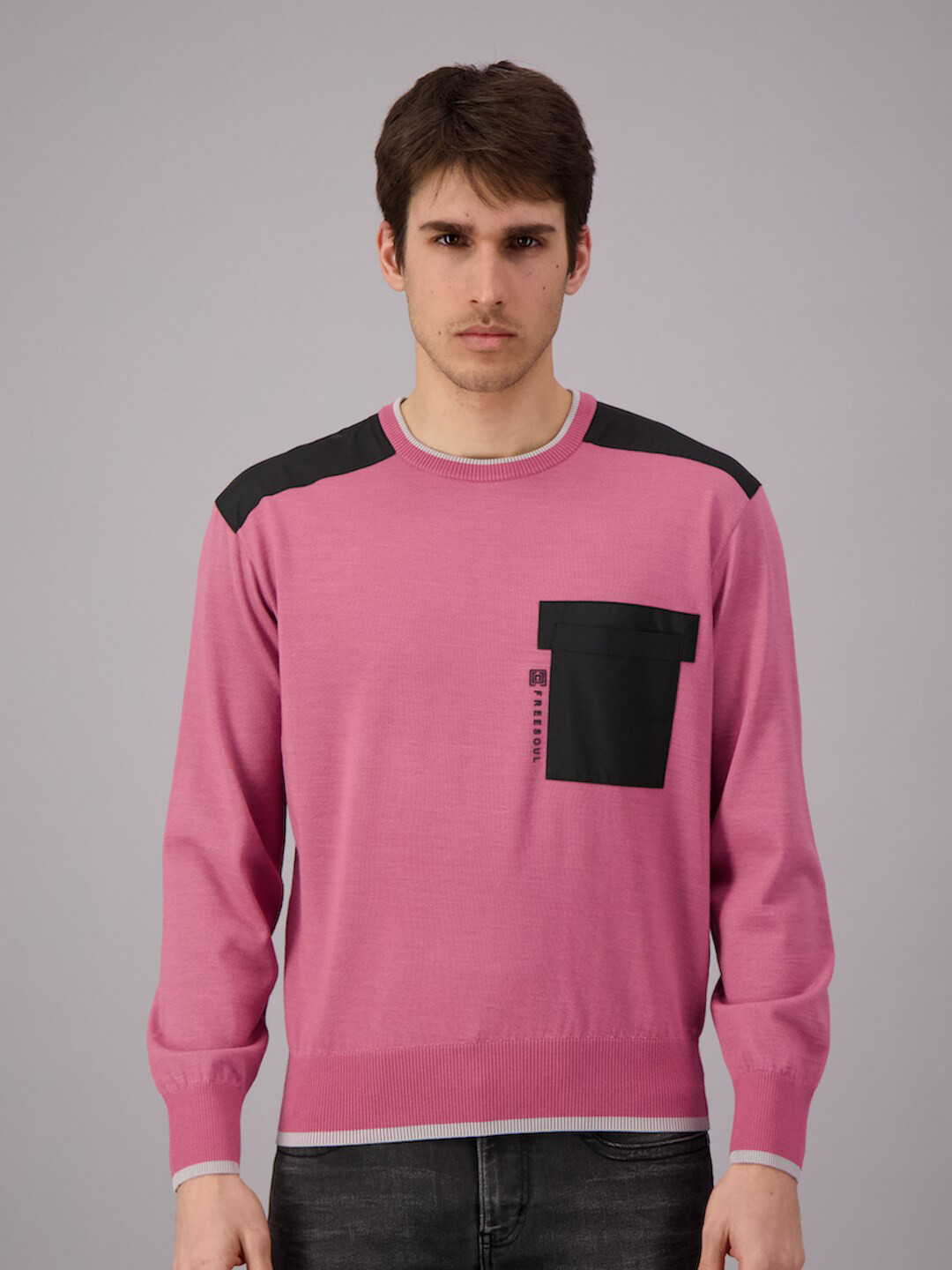 

FREESOUL Men Rose Pink & Black Colourblocked Pullover