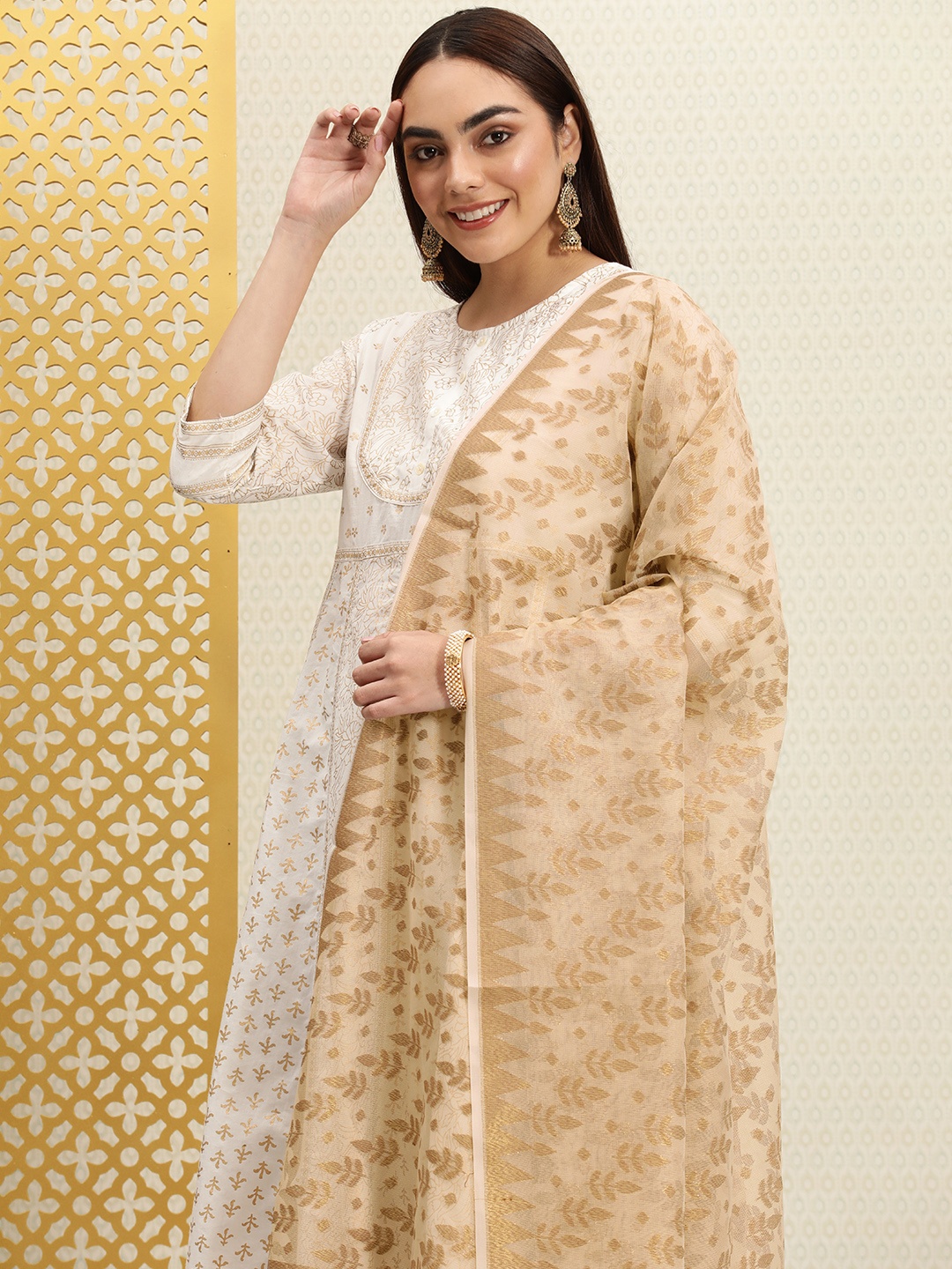 

House of Pataudi Beige & Golden Woven Design Organza Jashn Dupatta with Zari