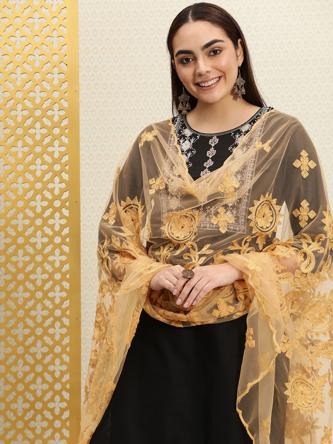 

House of Pataudi Beige Embroidered Net Jashn Dupatta with Thread Work