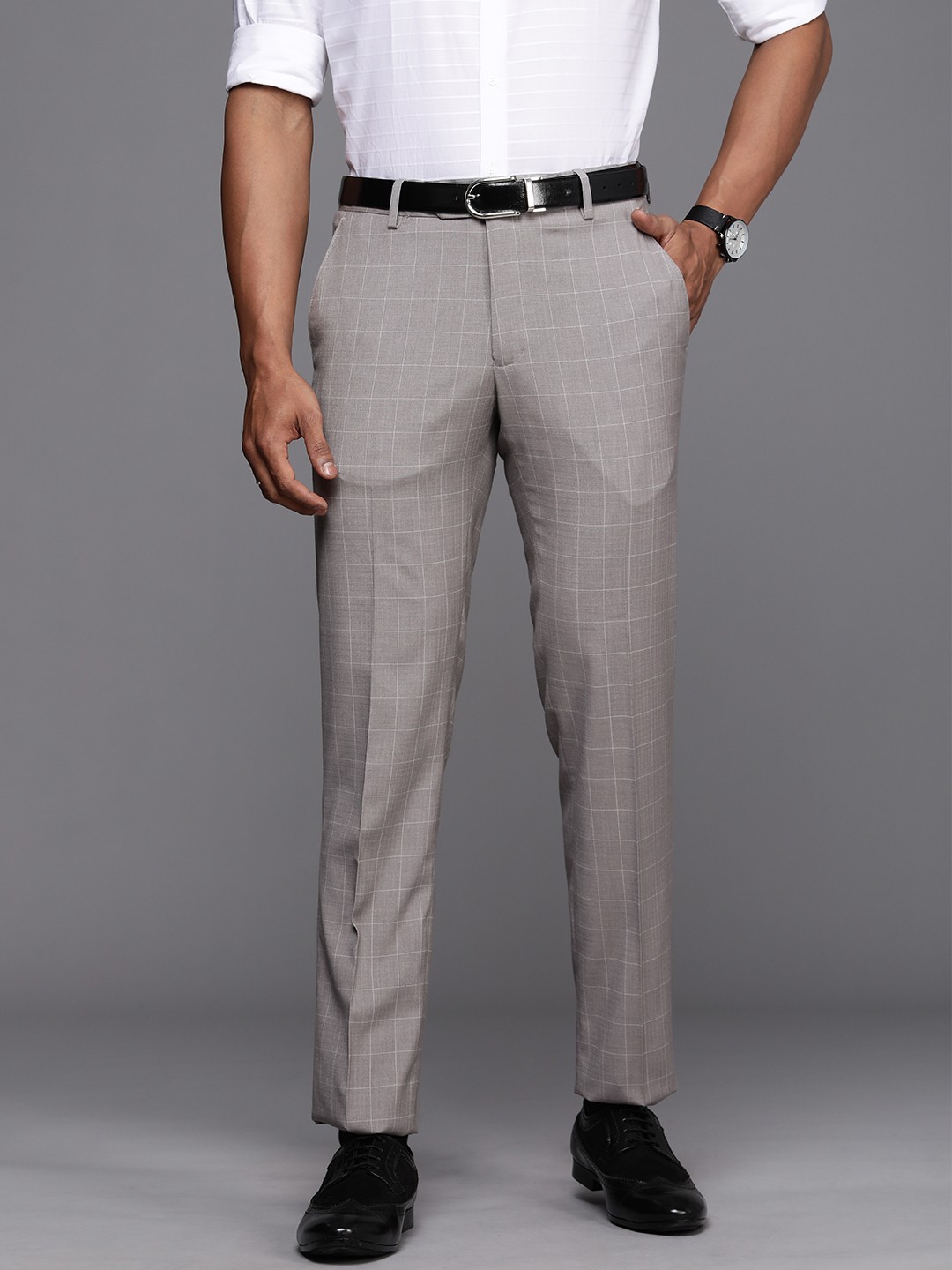 

Peter England Elite Men Grey Checked Slim Fit Formal Trousers