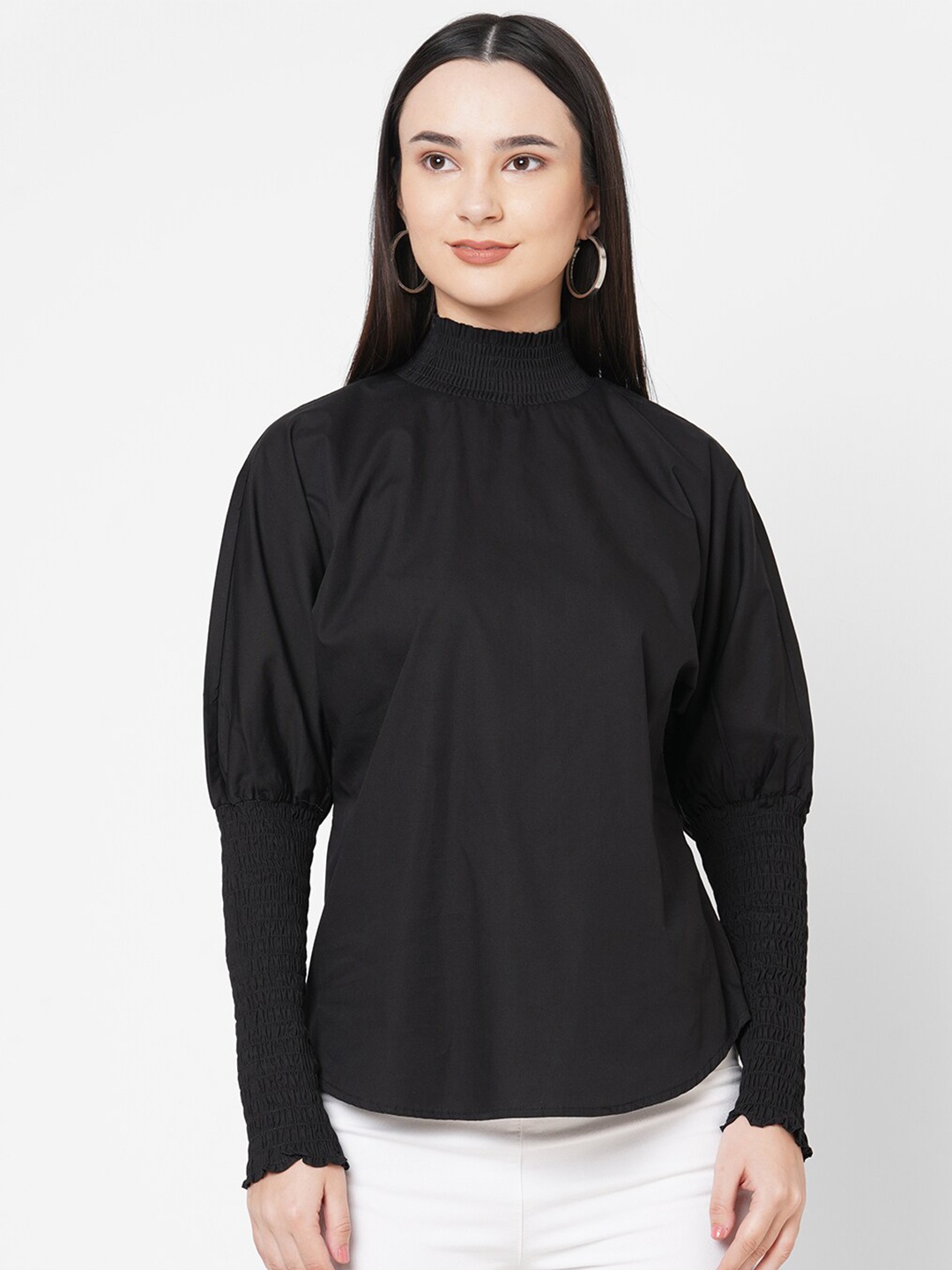 

109F Black Smocked Top
