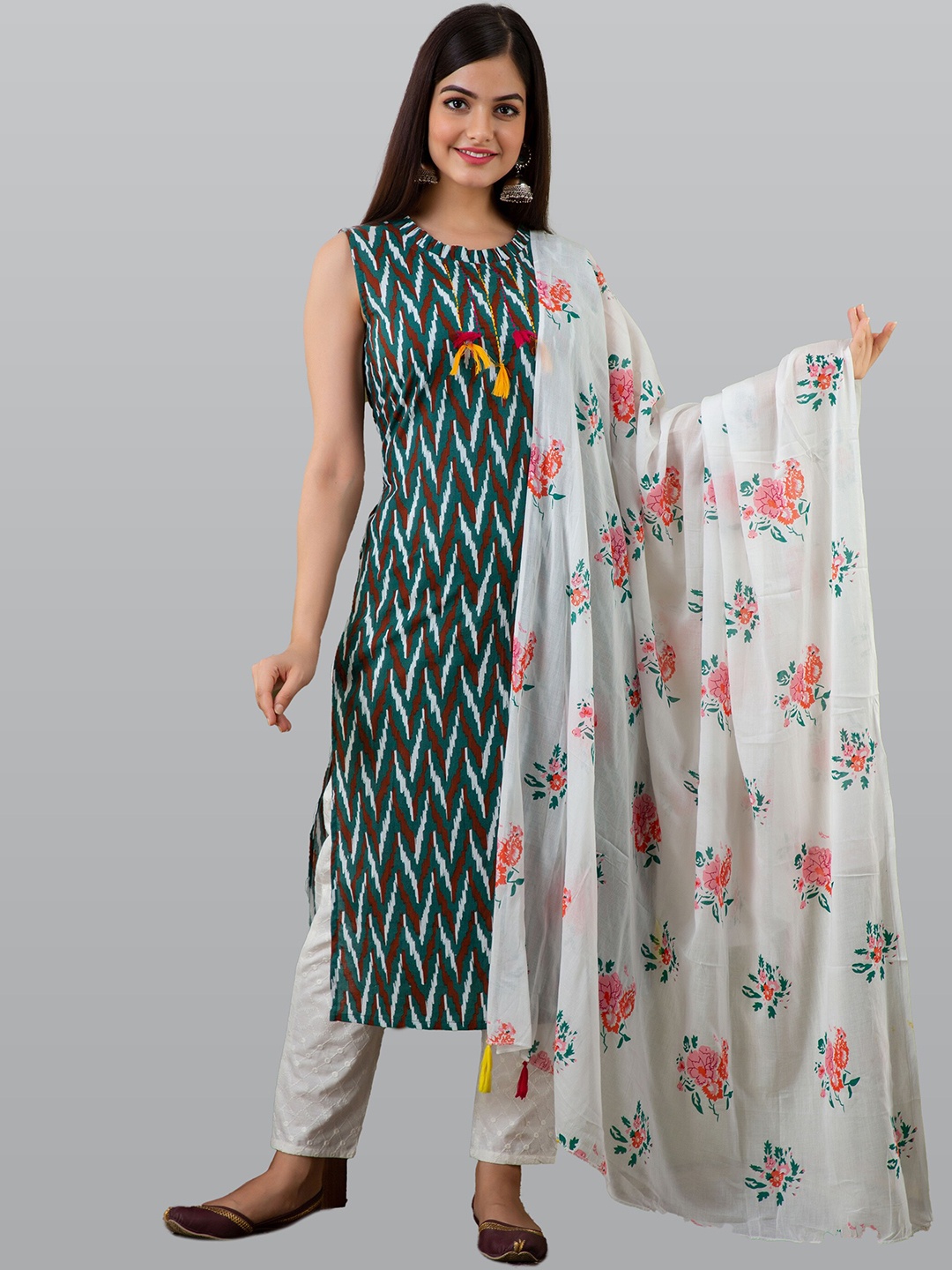 

OMASK Women Teal Blue & White Printed Pure Cotton Kurta with Trousers & Dupatta