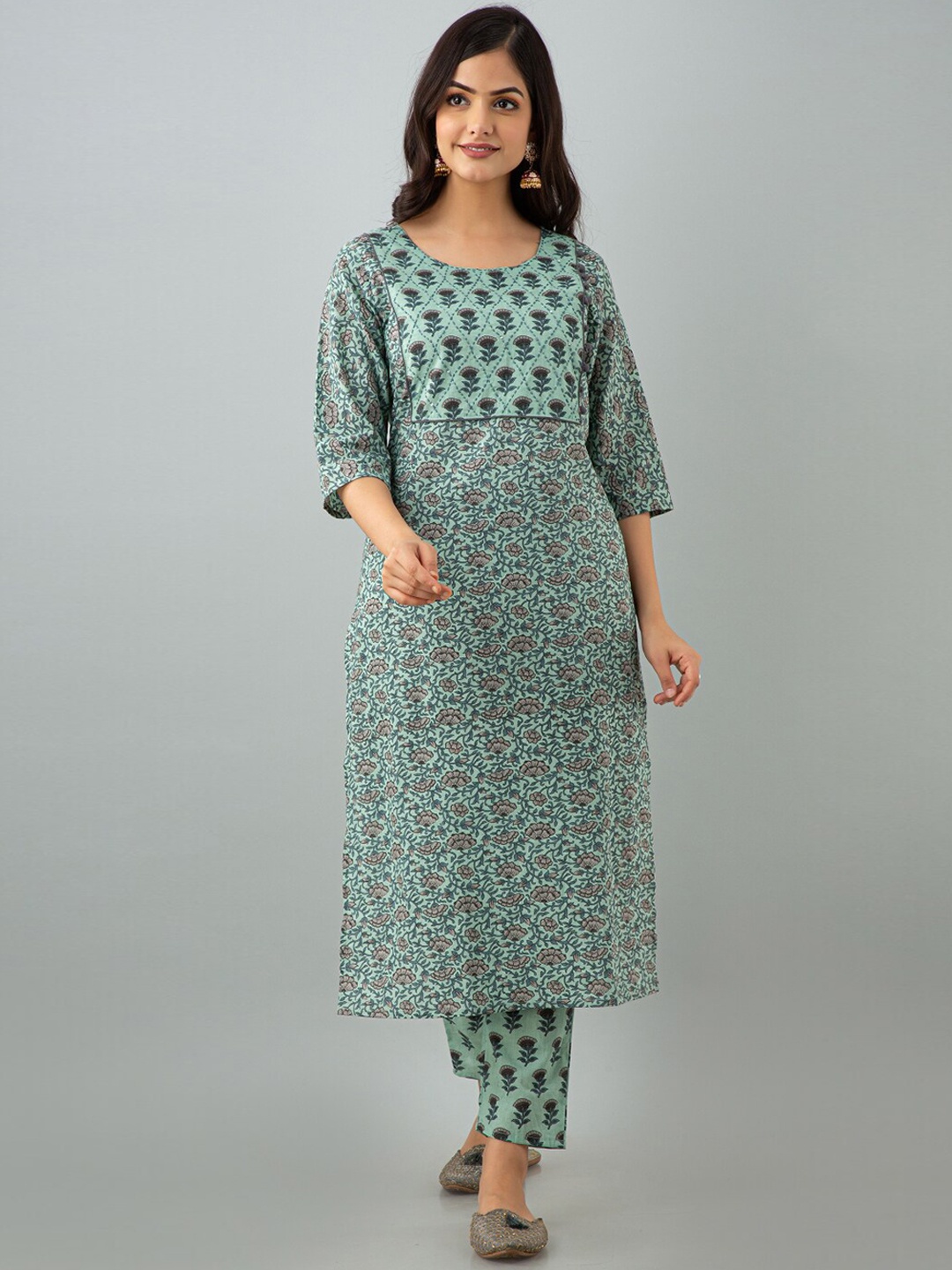 OMASK Women Green Ethnic Motifs Printed Pure Cotton Kurti with Trousers