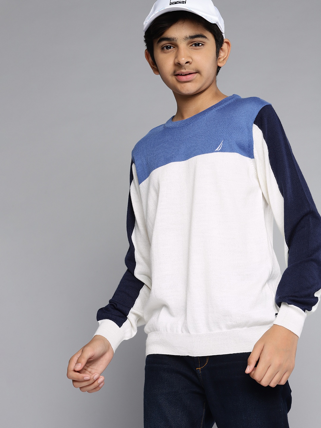 

Nautica Boys White & Blue Colourblocked Pullover
