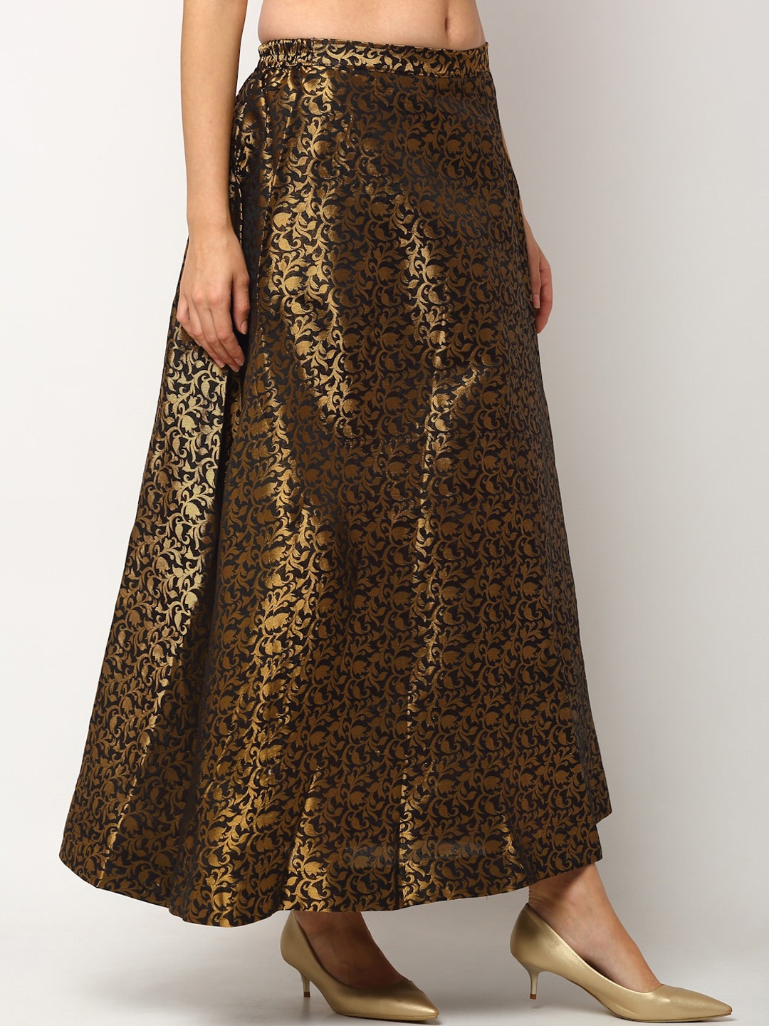 

Miaz Lifestyle Women Black & Gold Embellished Flared Maxi Skirt