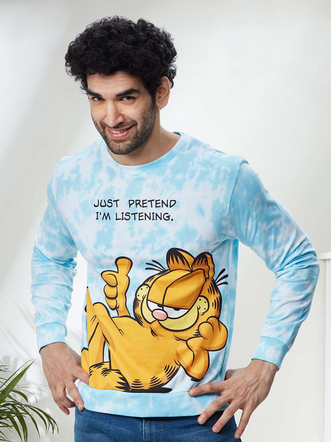 

The Souled Store Men Blue Garfield Just Pretend Tie & Dye Cotton Sweatshirt