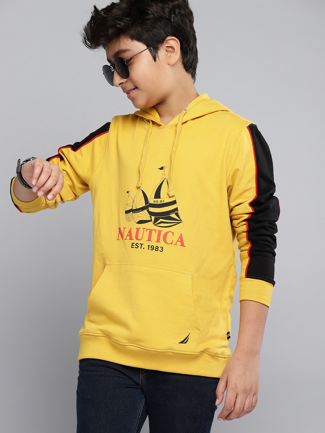 

Nautica Boys Mustard Yellow & Black Brand Logo Printed Cotton Hooded Sweatshirt