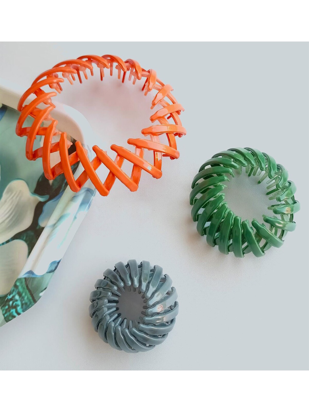 

ANNA CREATIONS Women Green & Orange Set of 3 Spiral Ponytail Holders