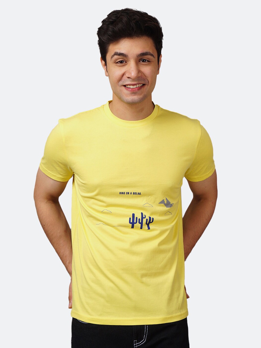 

PEPLOS Men Yellow Printed T-shirt