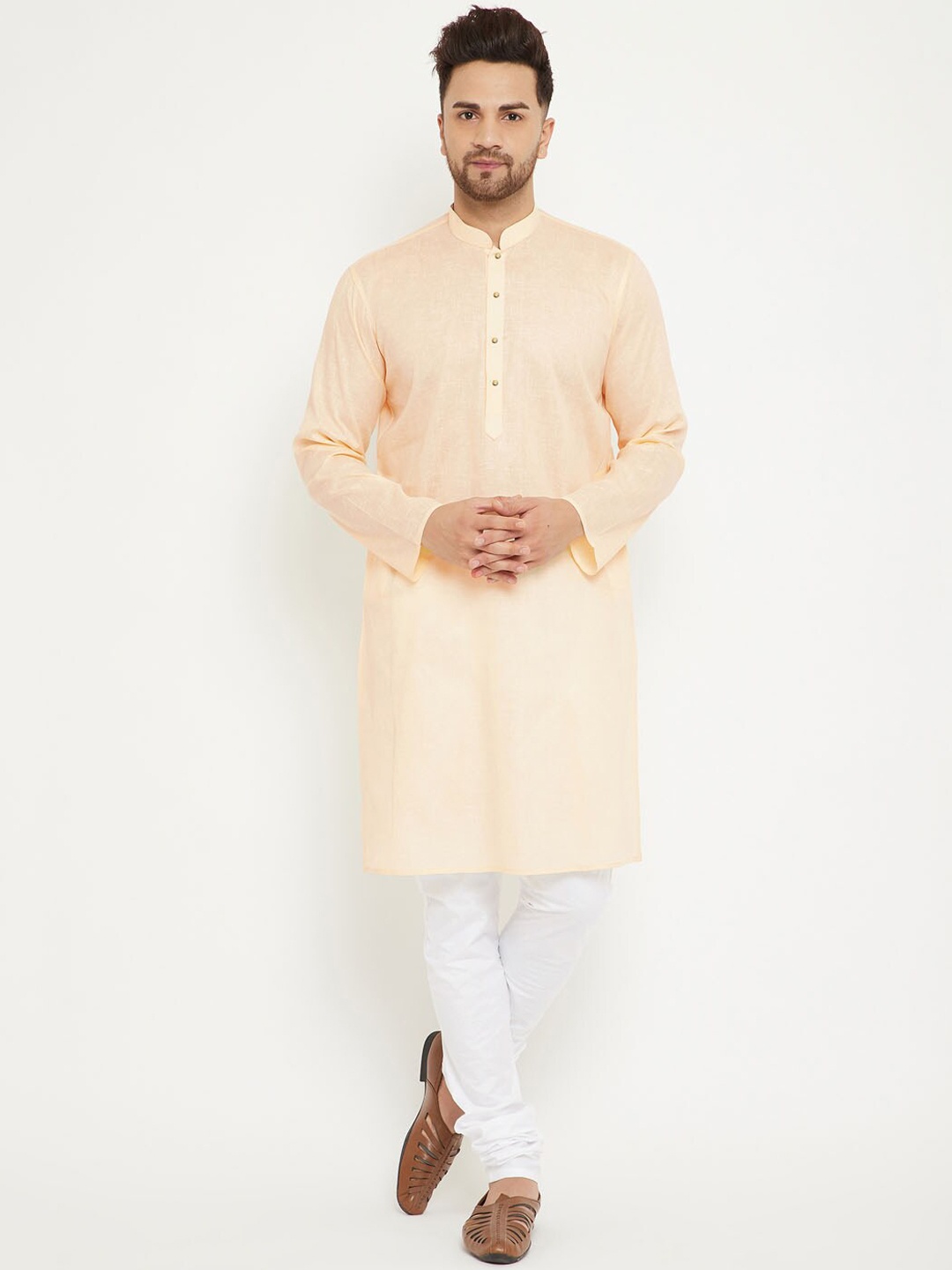 

VASTRAMAY Men Cream-Coloured Kurta with Churidar