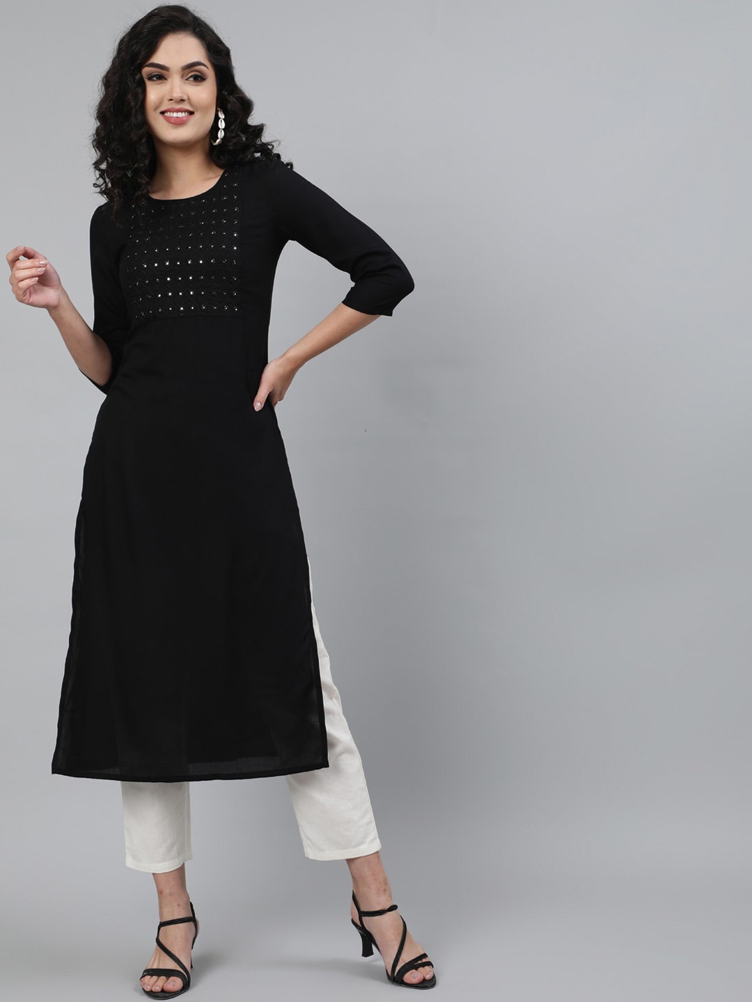 

KIMAYRA Women Black Yoke Design Mirror Work Kurta