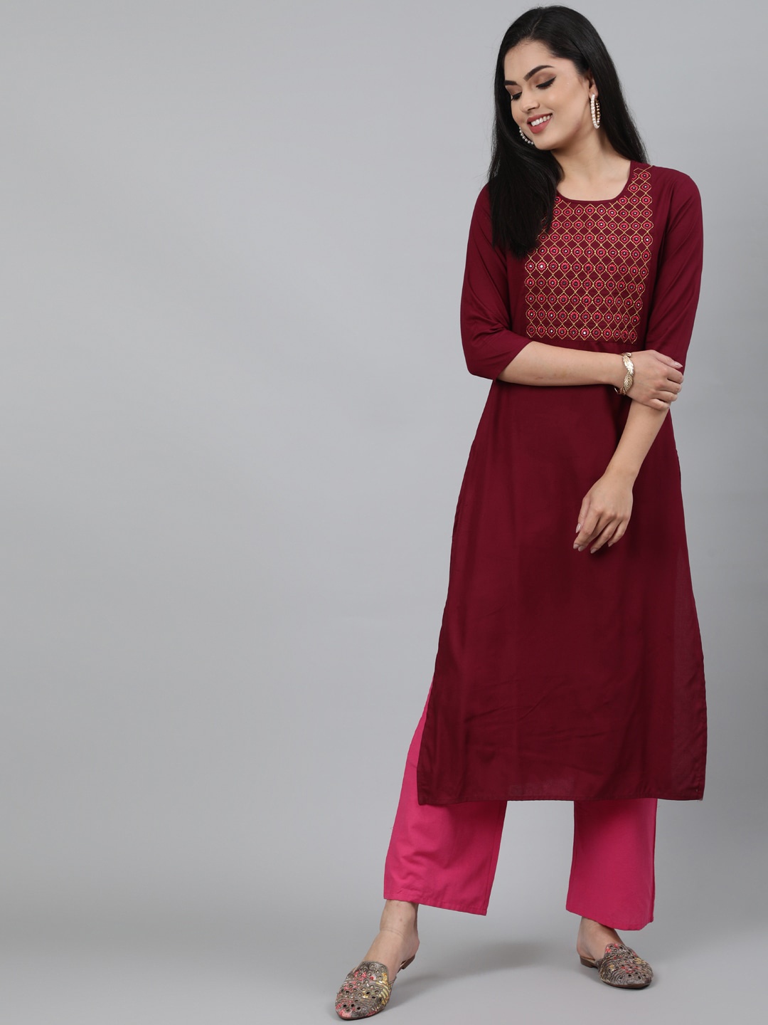 

KIMAYRA Women Red Ethnic Motifs Embroidered Mirror Work Kurta