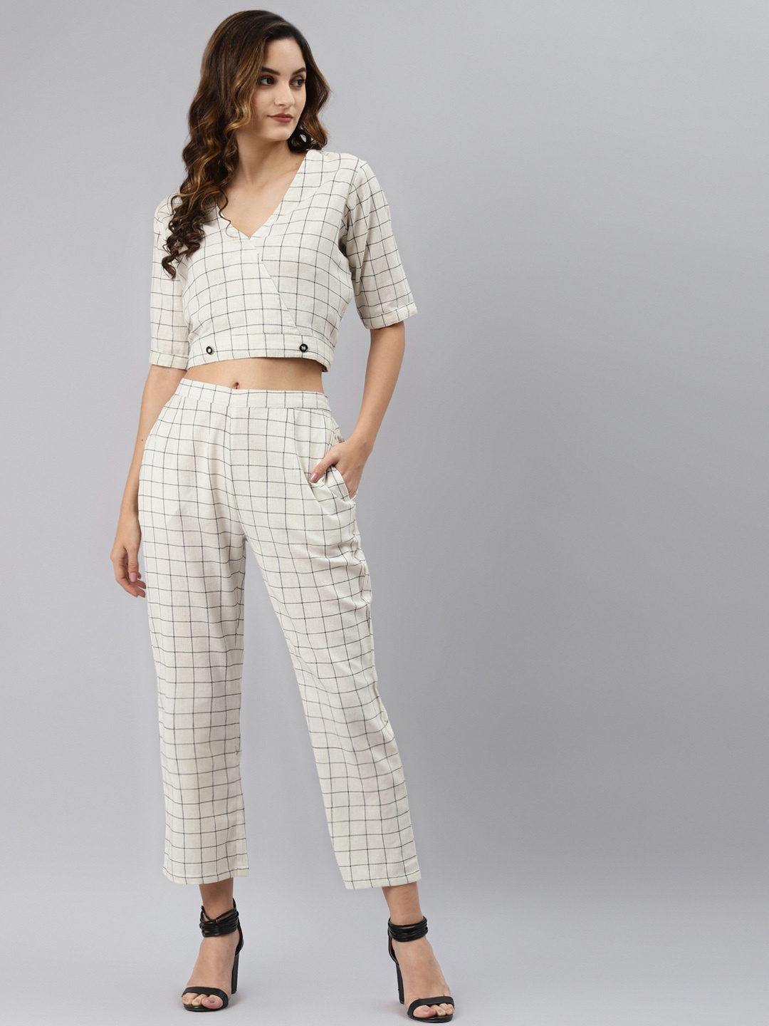 

mokshi Women Off-White Checked Pure Cotton Co-Ords Set