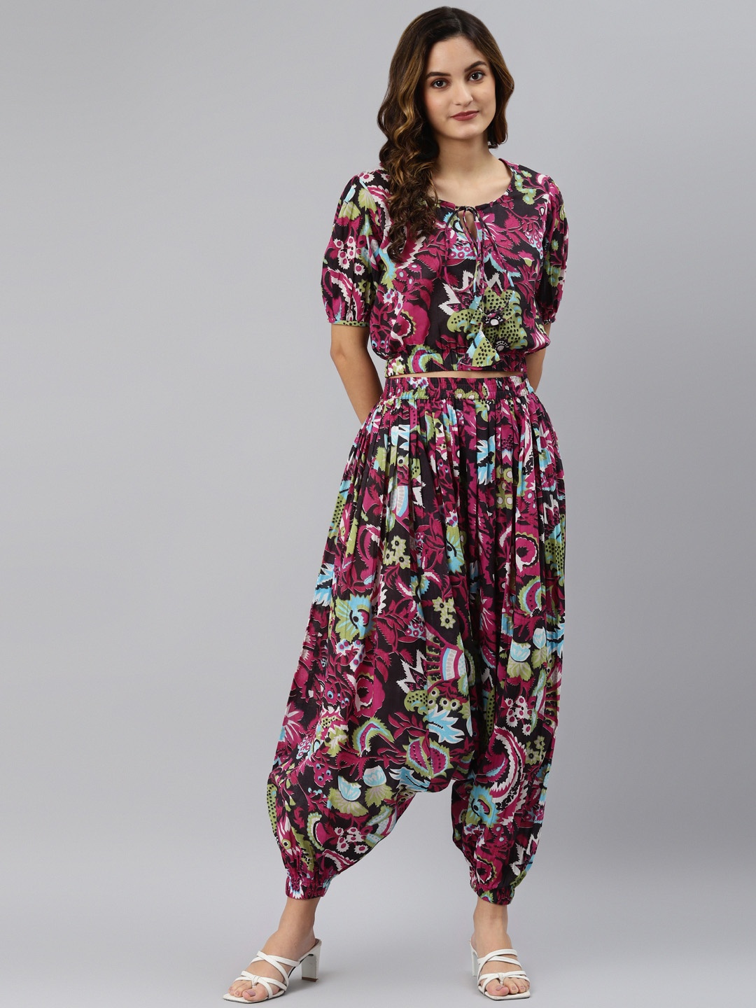 

mokshi Women Black & Magenta Floral Printed Top with Harem Pant