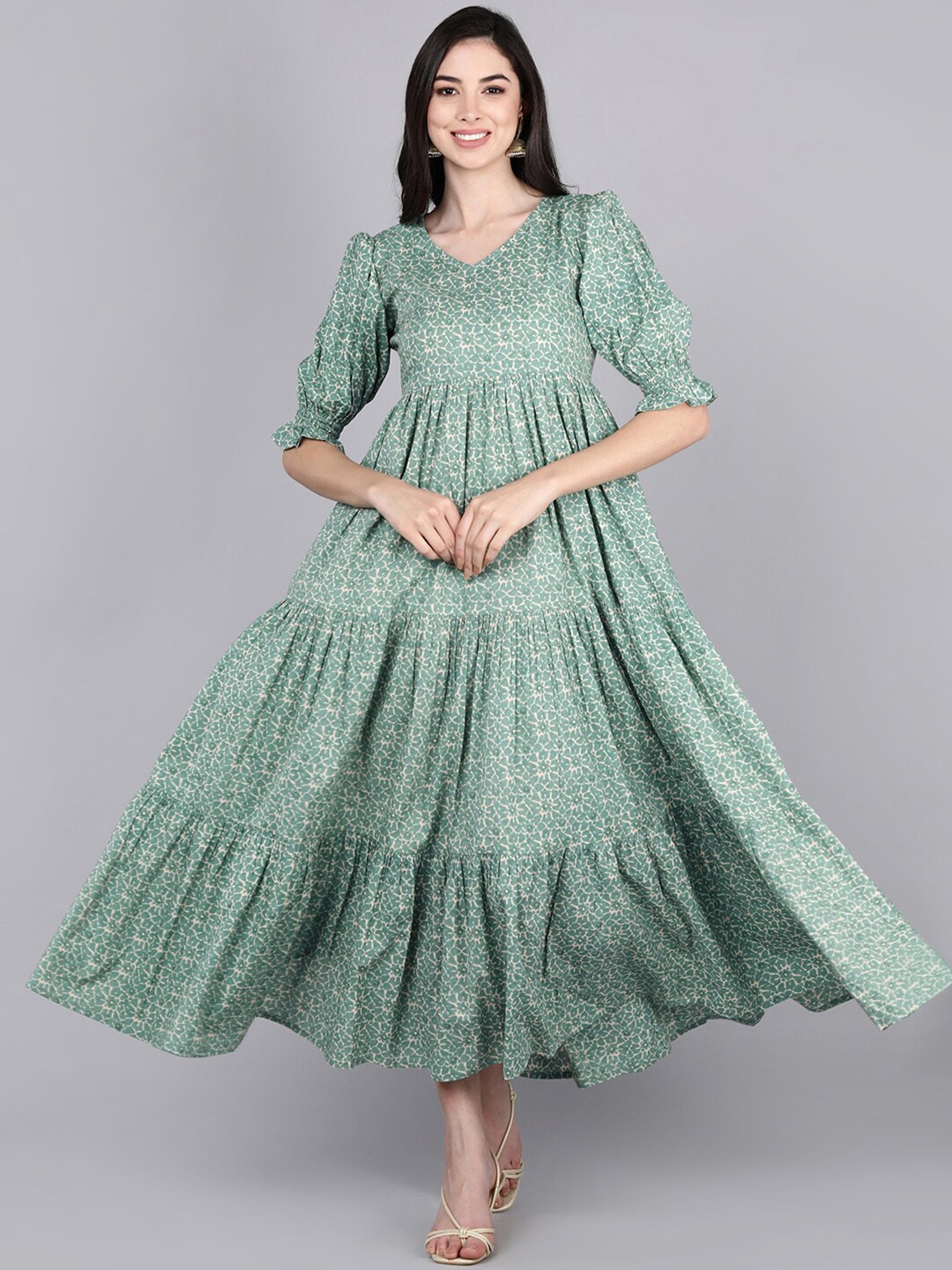 

AHIKA Women Teal & Cream-Coloured Ethnic Motifs Maxi Dress