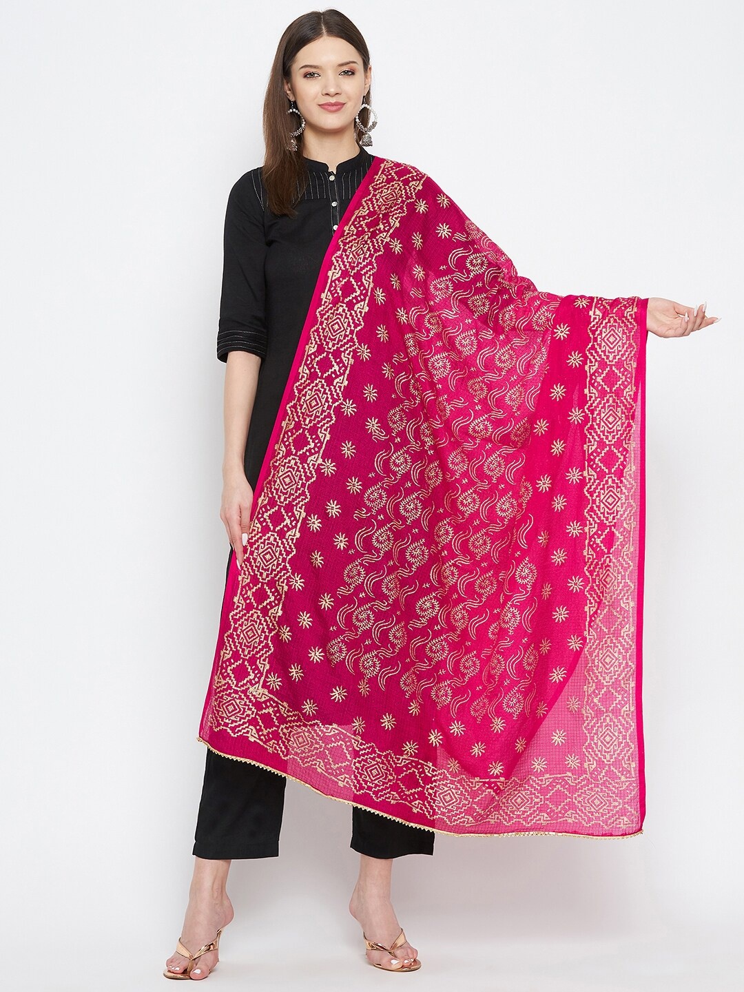 

Clora Creation Magenta Printed Dupatta with Gotta Patti