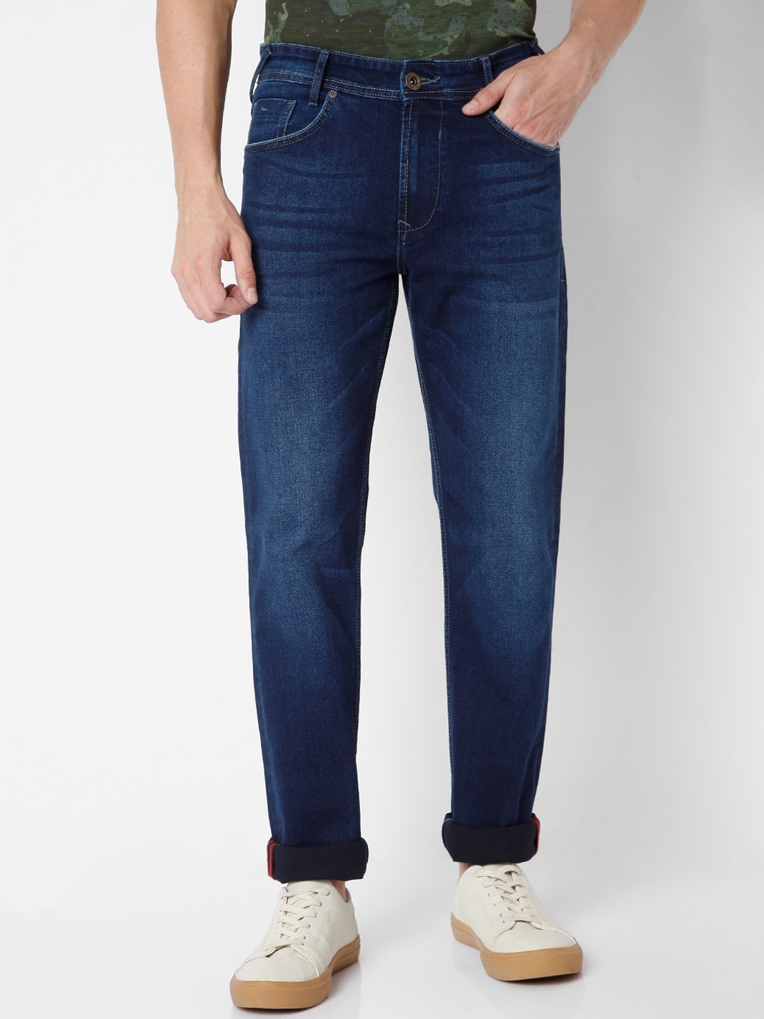 

Mufti Men Blue Straight Fit Light Fade Stretchable Jeans
