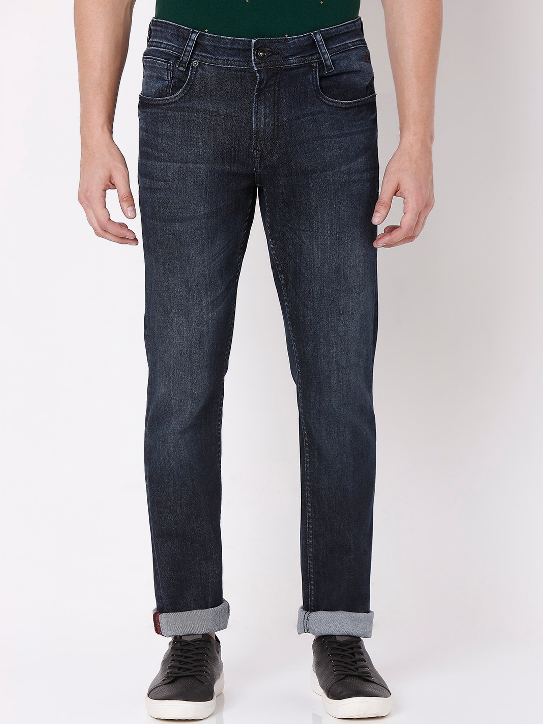 

Mufti Men Black Slim Fit Light Fade Stretchable Jeans
