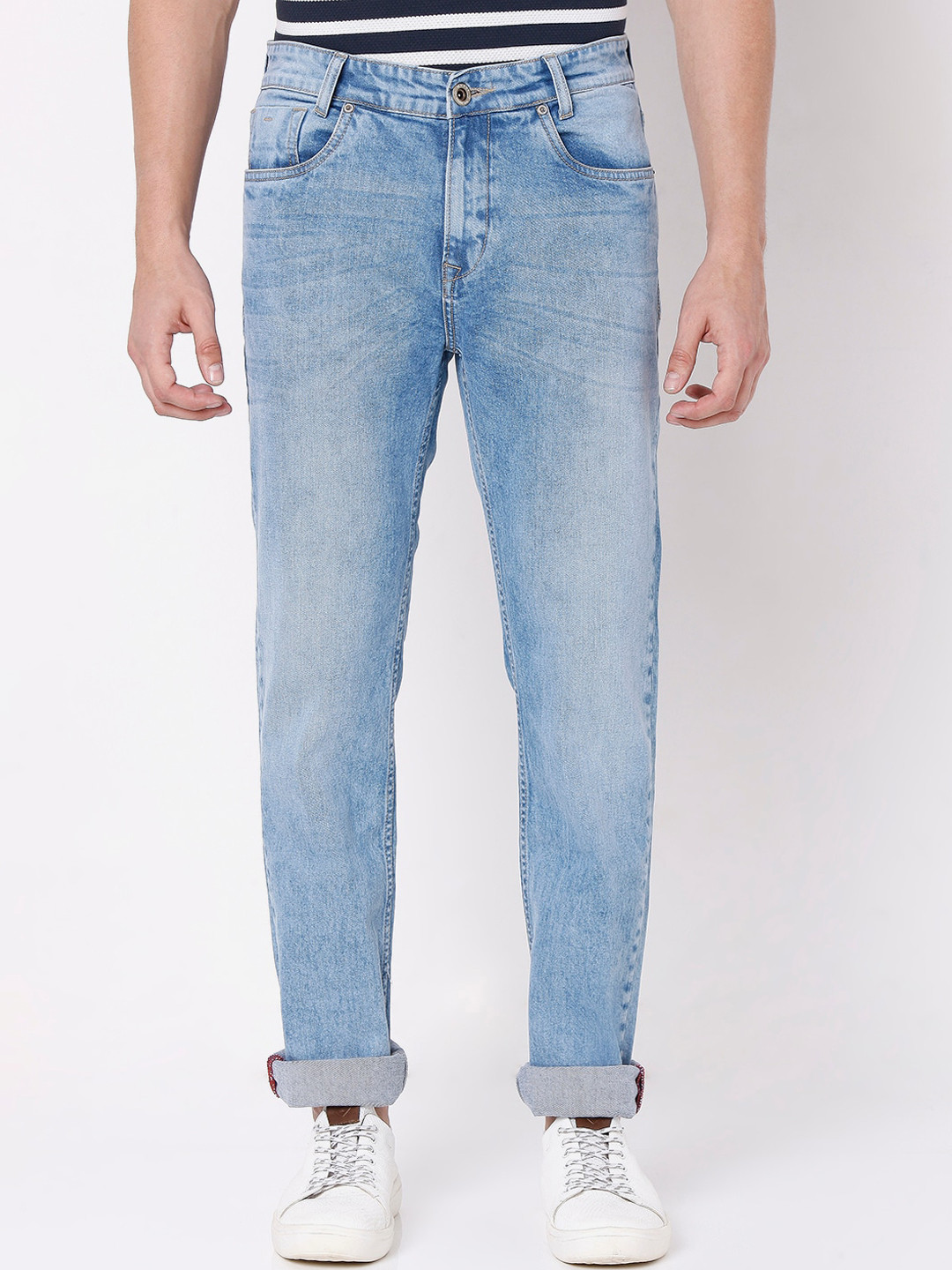 

Mufti Men Blue Straight Fit Heavy Fade Stretchable Jeans