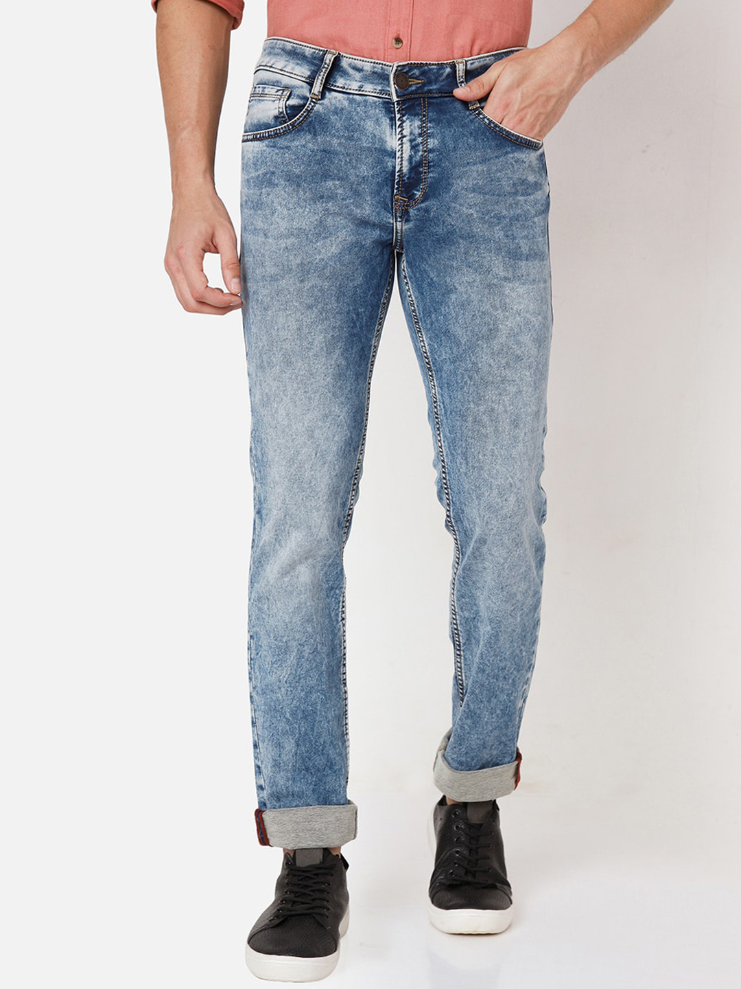 

Mufti Men Blue Slim Fit Heavy Fade Stretchable Jeans