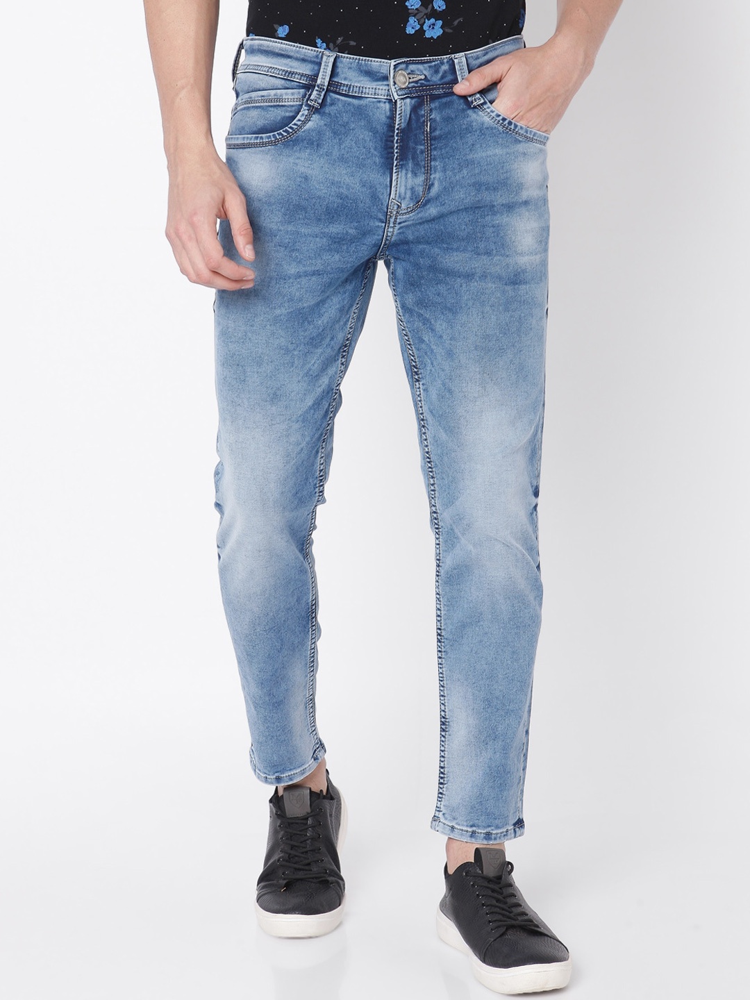 Mufti Men Blue Slim Fit Mildly Distressed Heavy Fade Stretchable Jeans