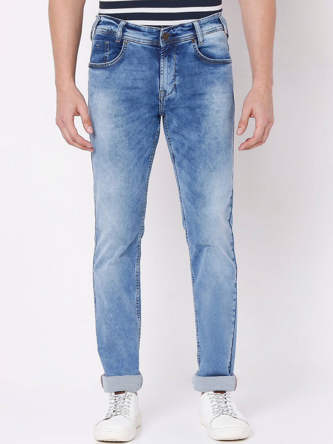 

Mufti Men Blue Heavy Fade Stretchable Jeans