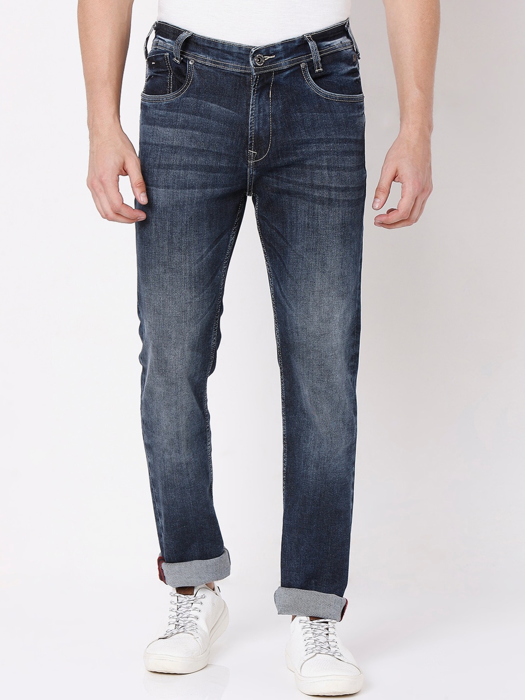 

Mufti Men Blue Straight Fit Mildly Distressed Heavy Fade Stretchable Jeans