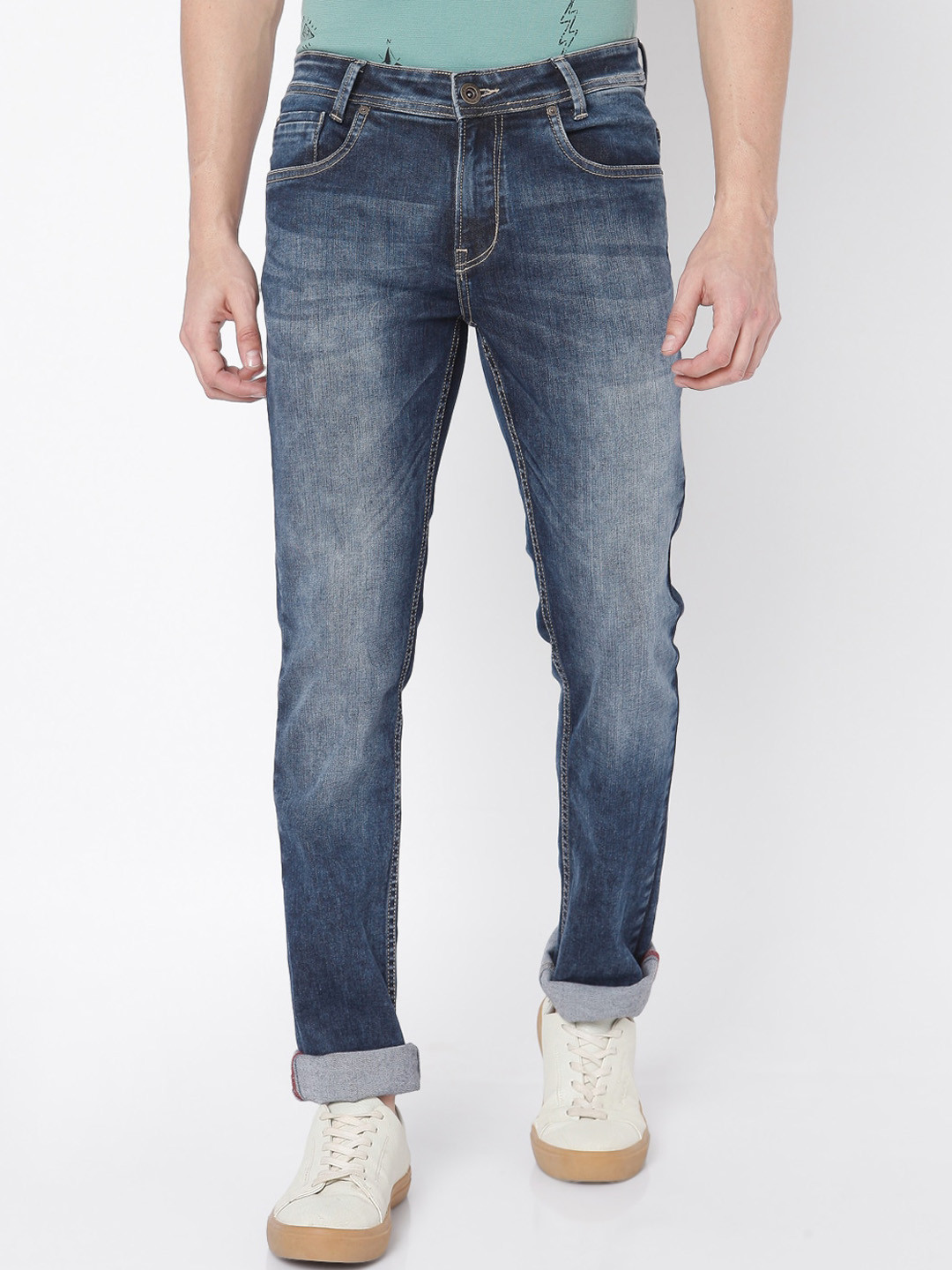 

Mufti Men Black Slim Fit Heavy Fade Stretchable Jeans