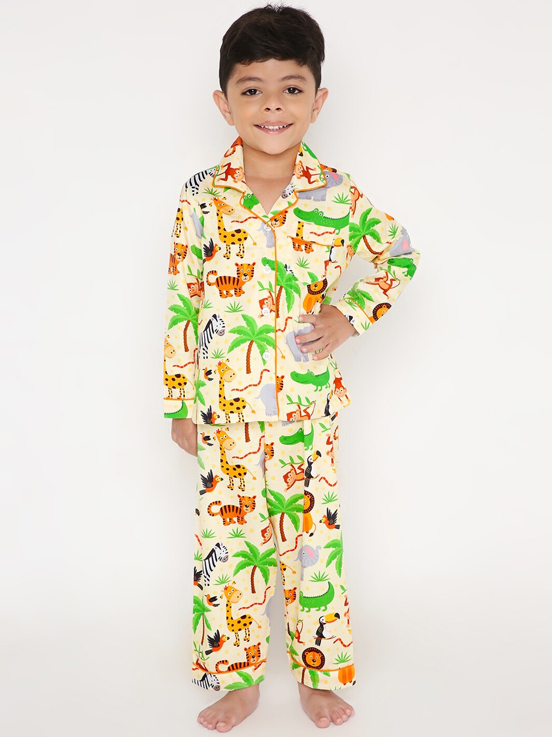 

Kidipoo Unisex Kids Yellow & Green Printed Cotton Night suit