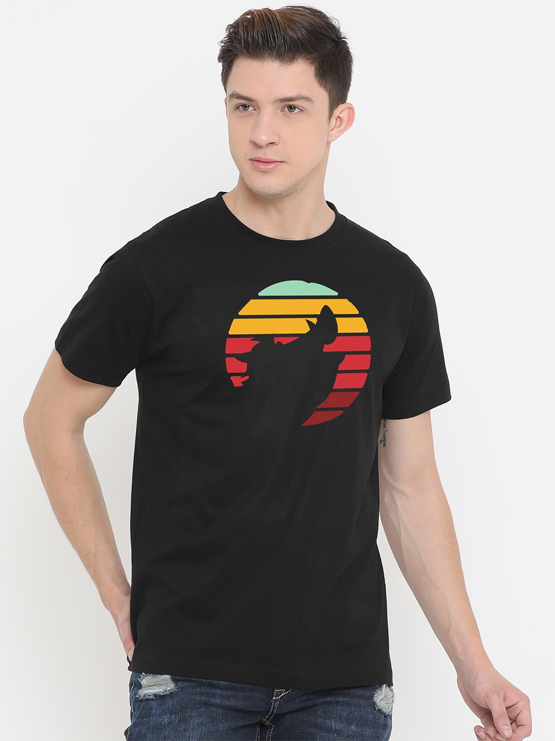 

Fully Filmy Men Black Printed Applique T-shirt