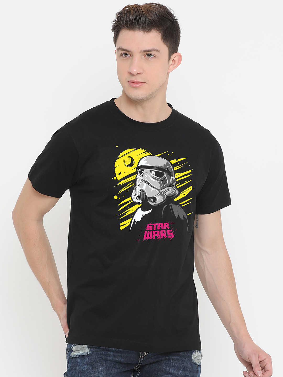 

Fully Filmy Men Black Printed Cotton T-shirt