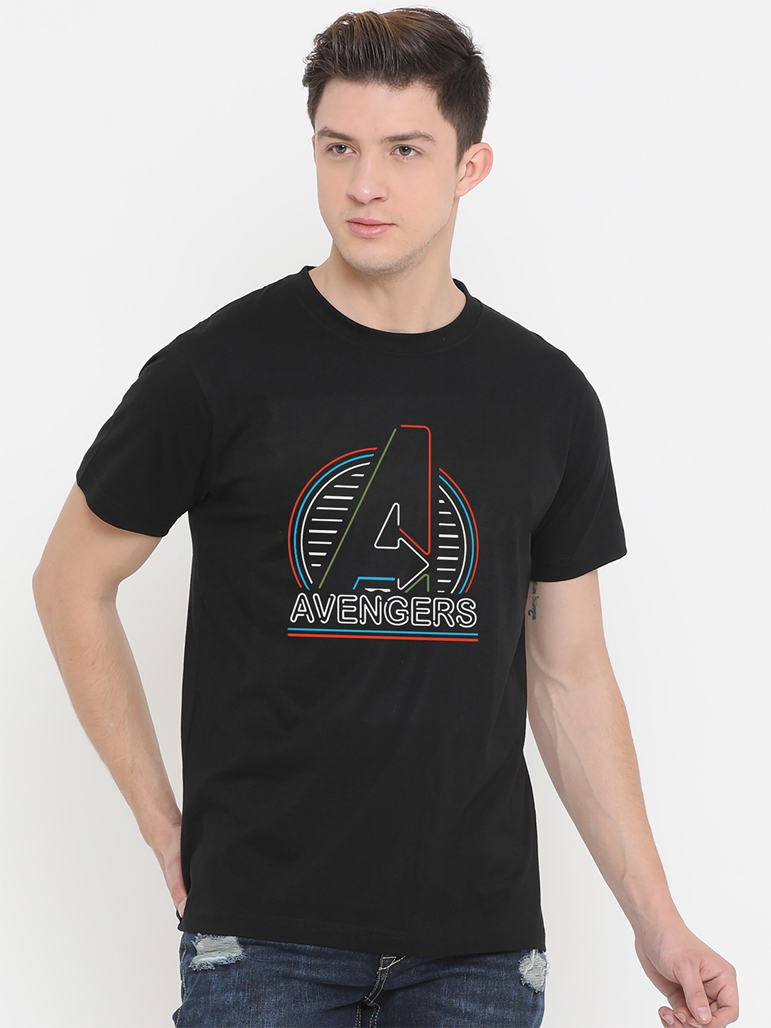 

Fully Filmy Men Black Avengers Printed Cotton T-shirt